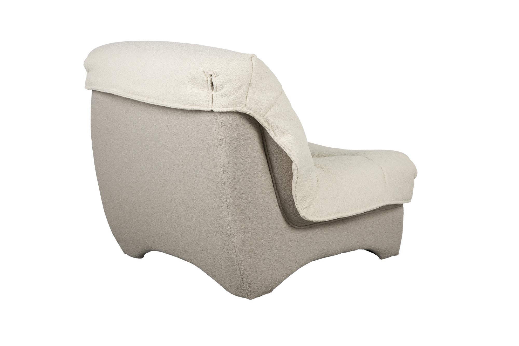 TWISTER beige armchair