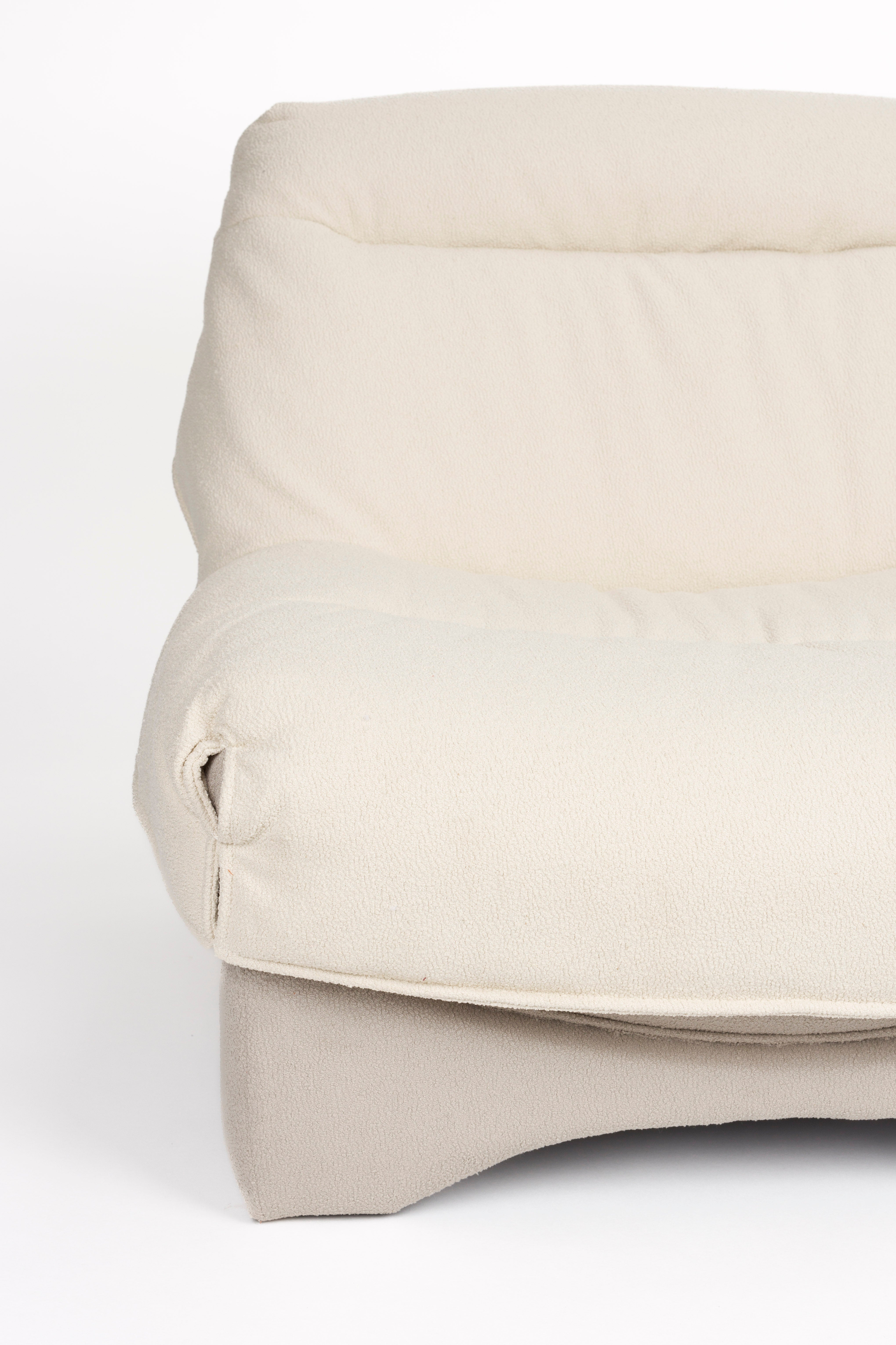 TWISTER beige armchair