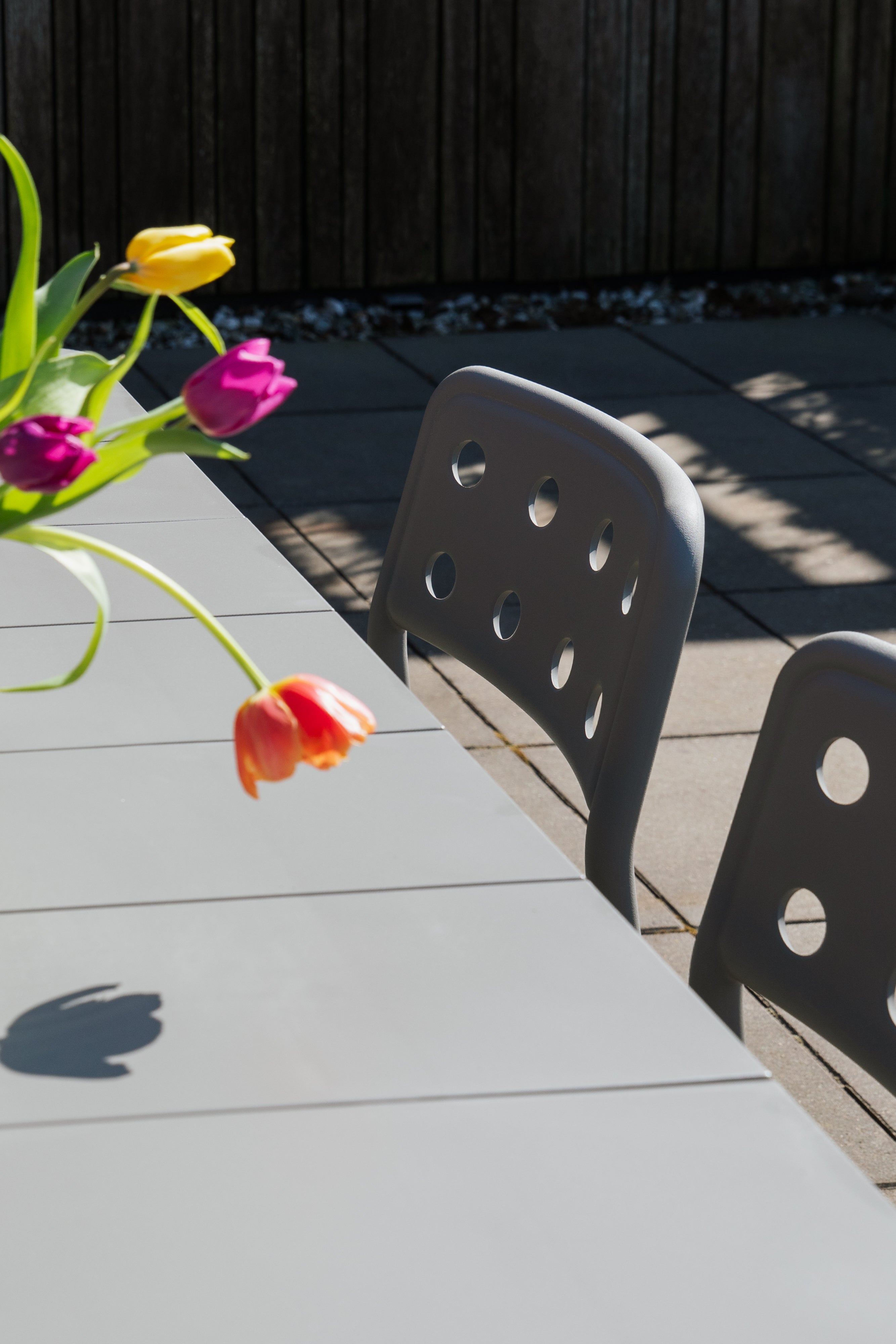 Gartentisch ALBAN grau
