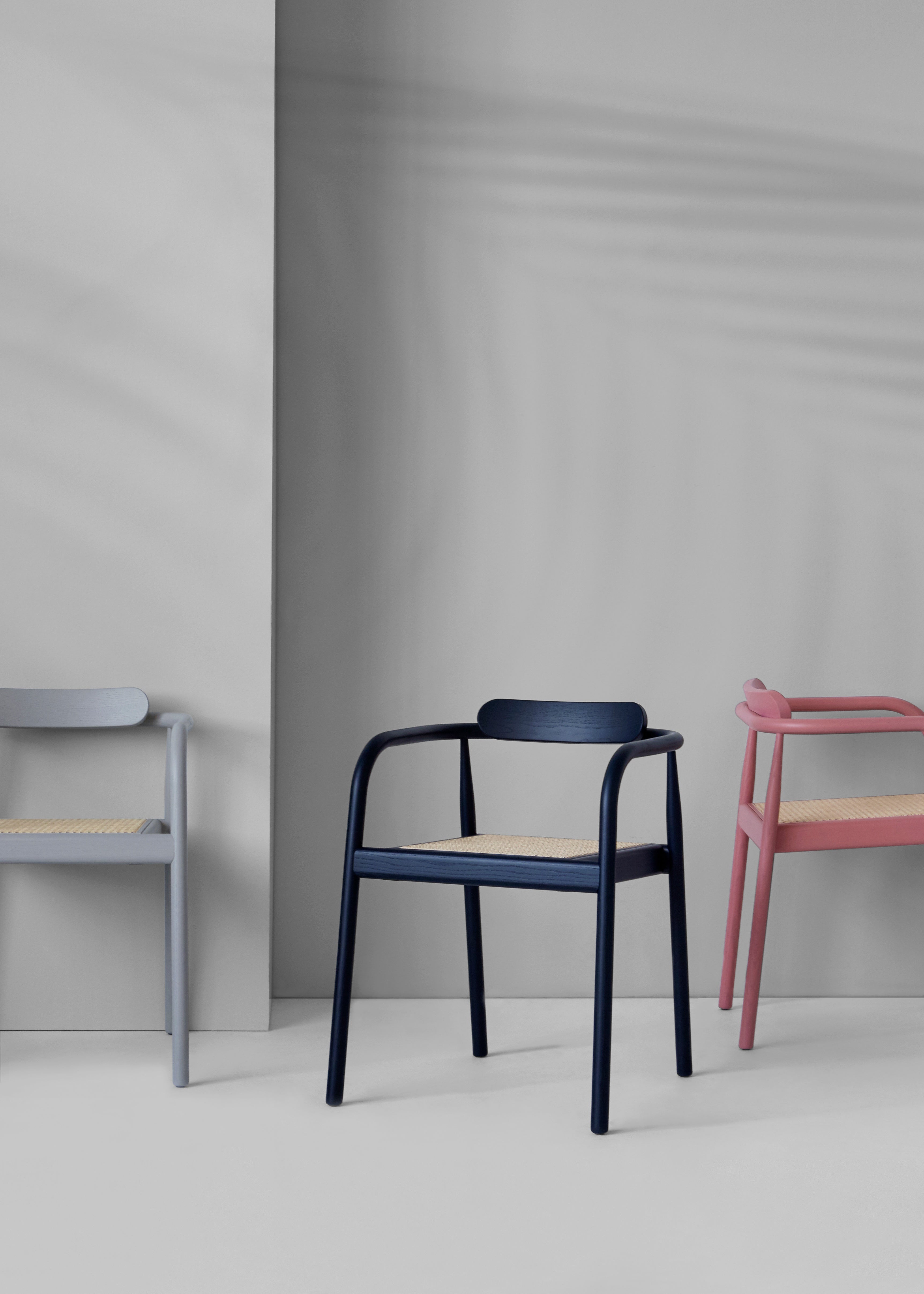 AHM Chair Pink