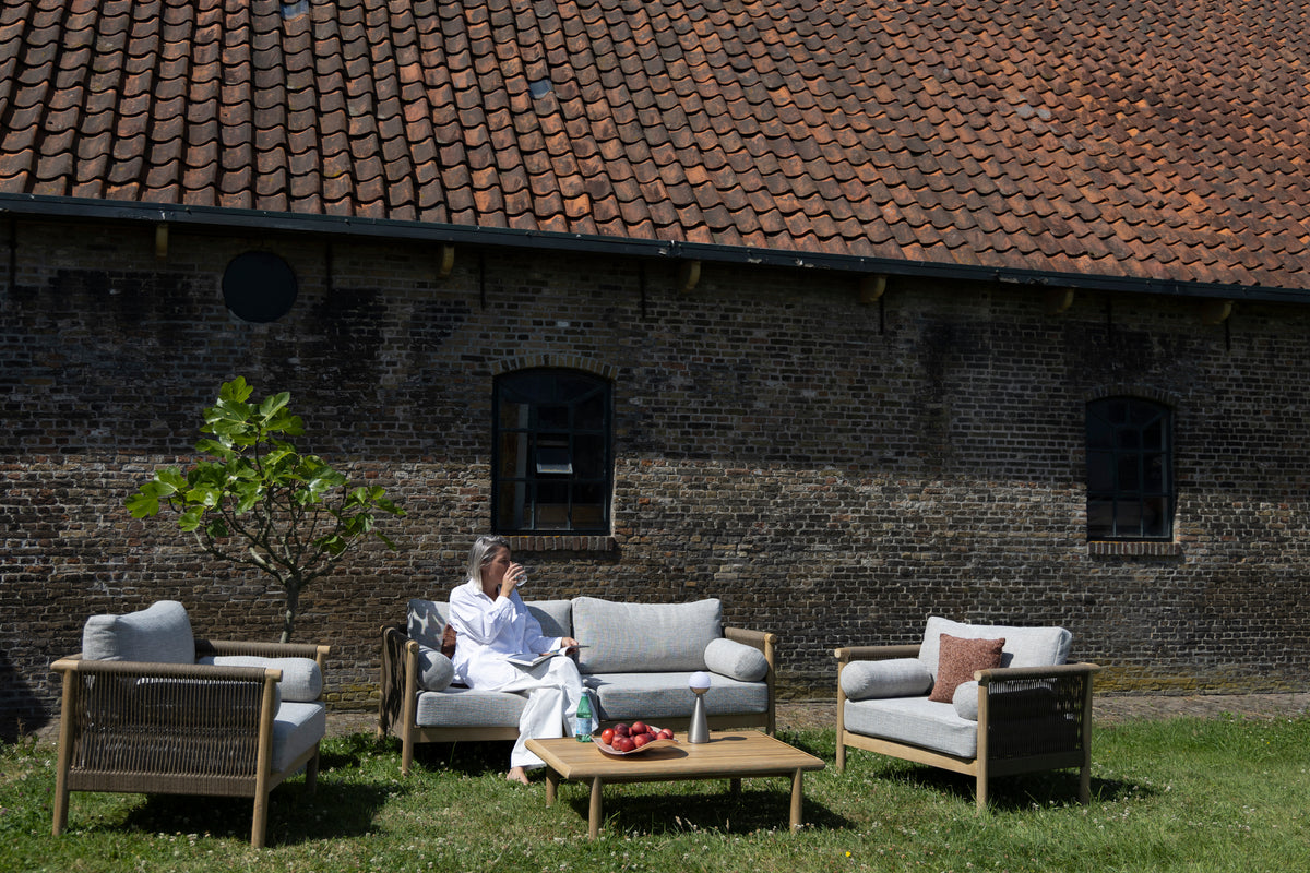OASIS Gray Garden Armchair with Acacia Wood