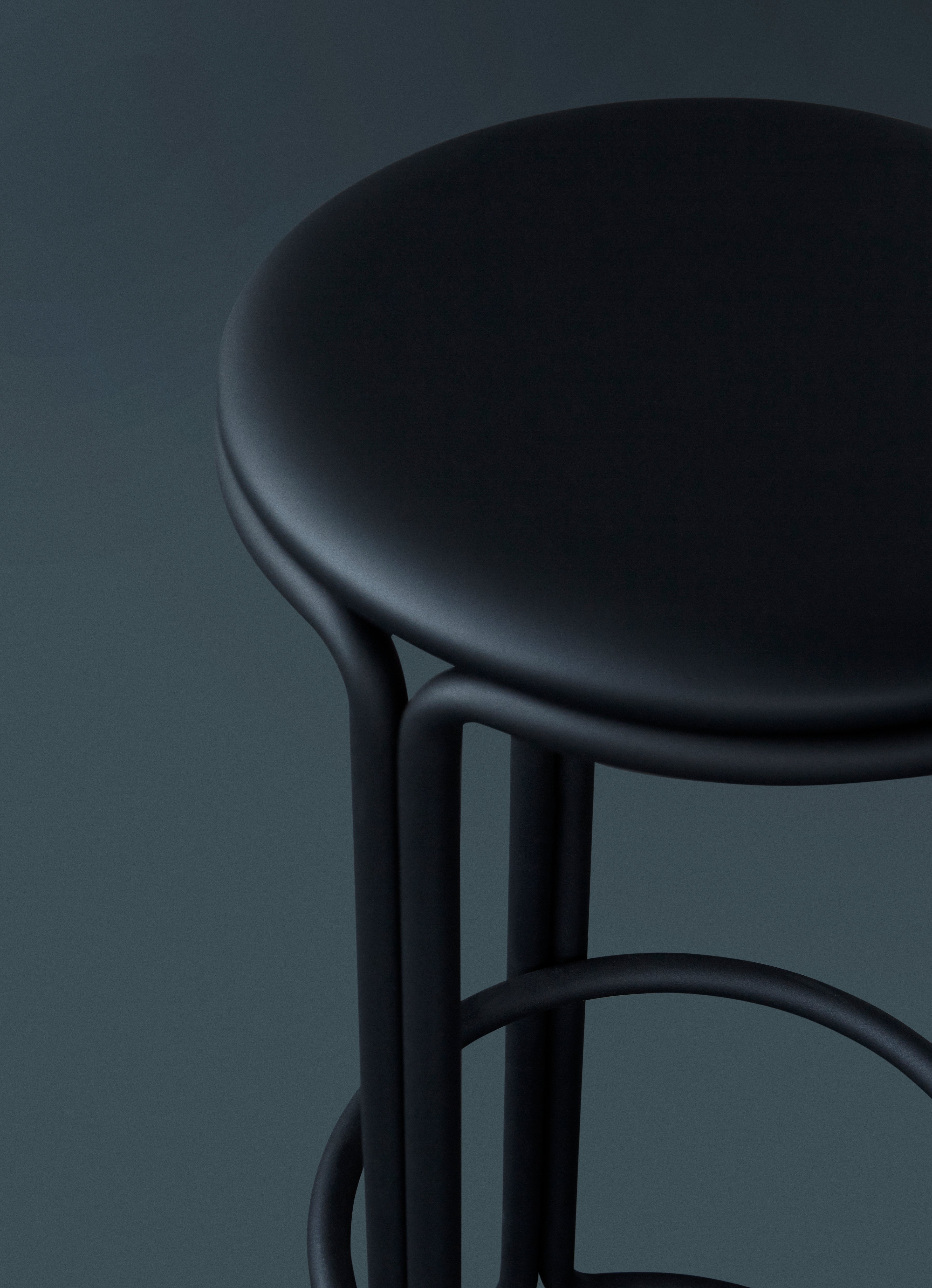 HARDIE stool red with black seat