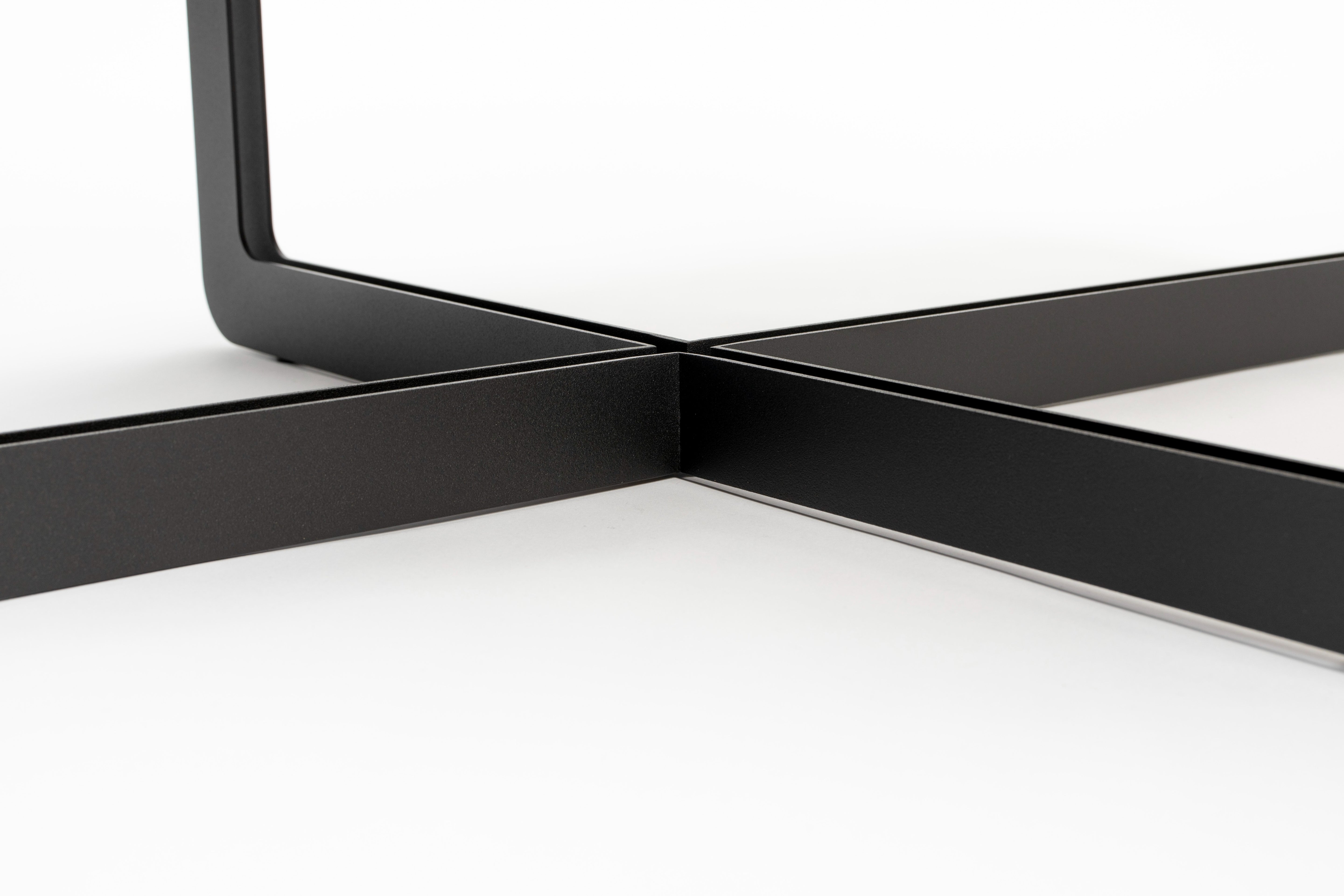 CENTRE OVAL black coffee table