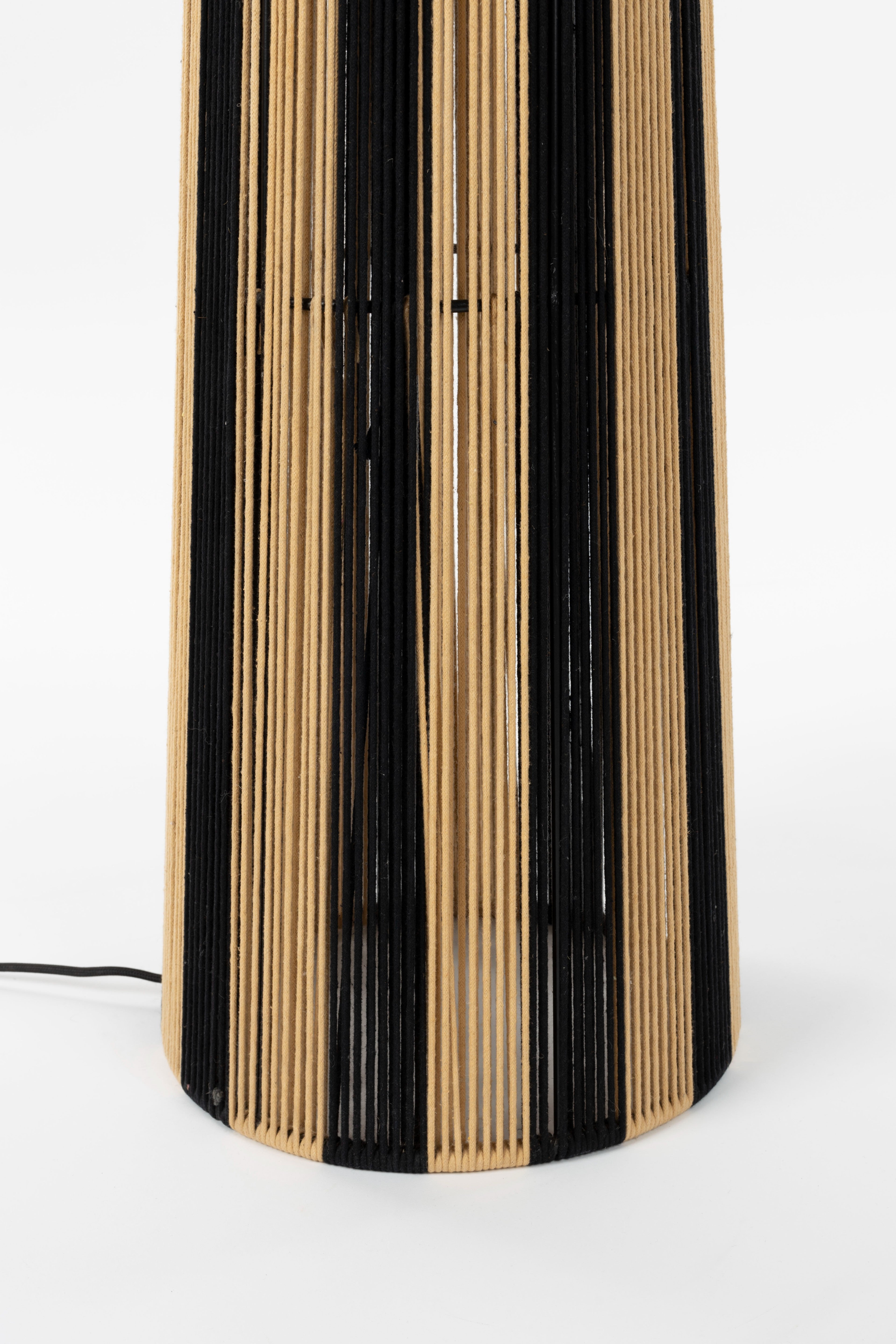 Stehlampe STRIPE IT UP hellbraun mit Schwarz