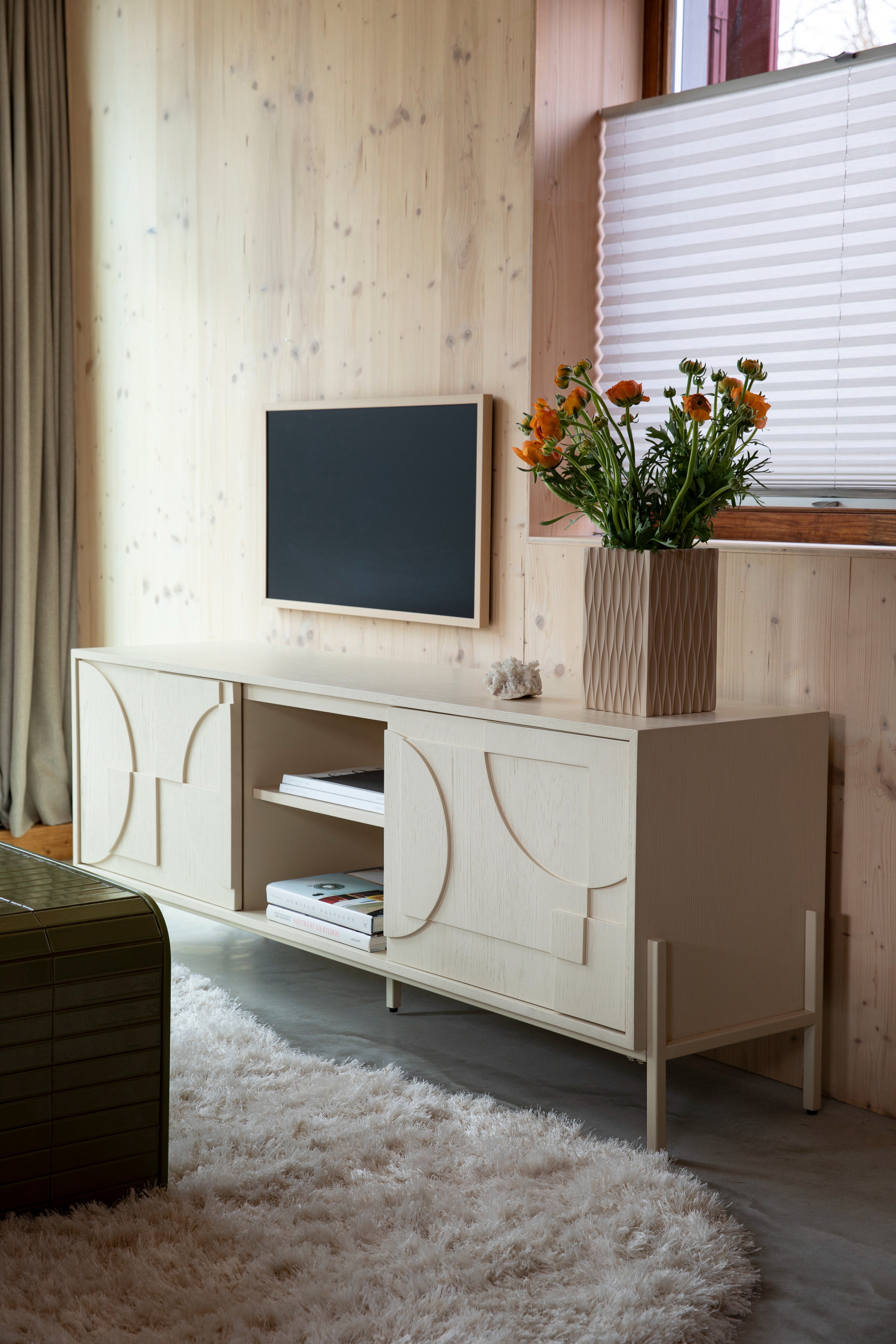 RTV-Sideboard FACES hellbeige Holz