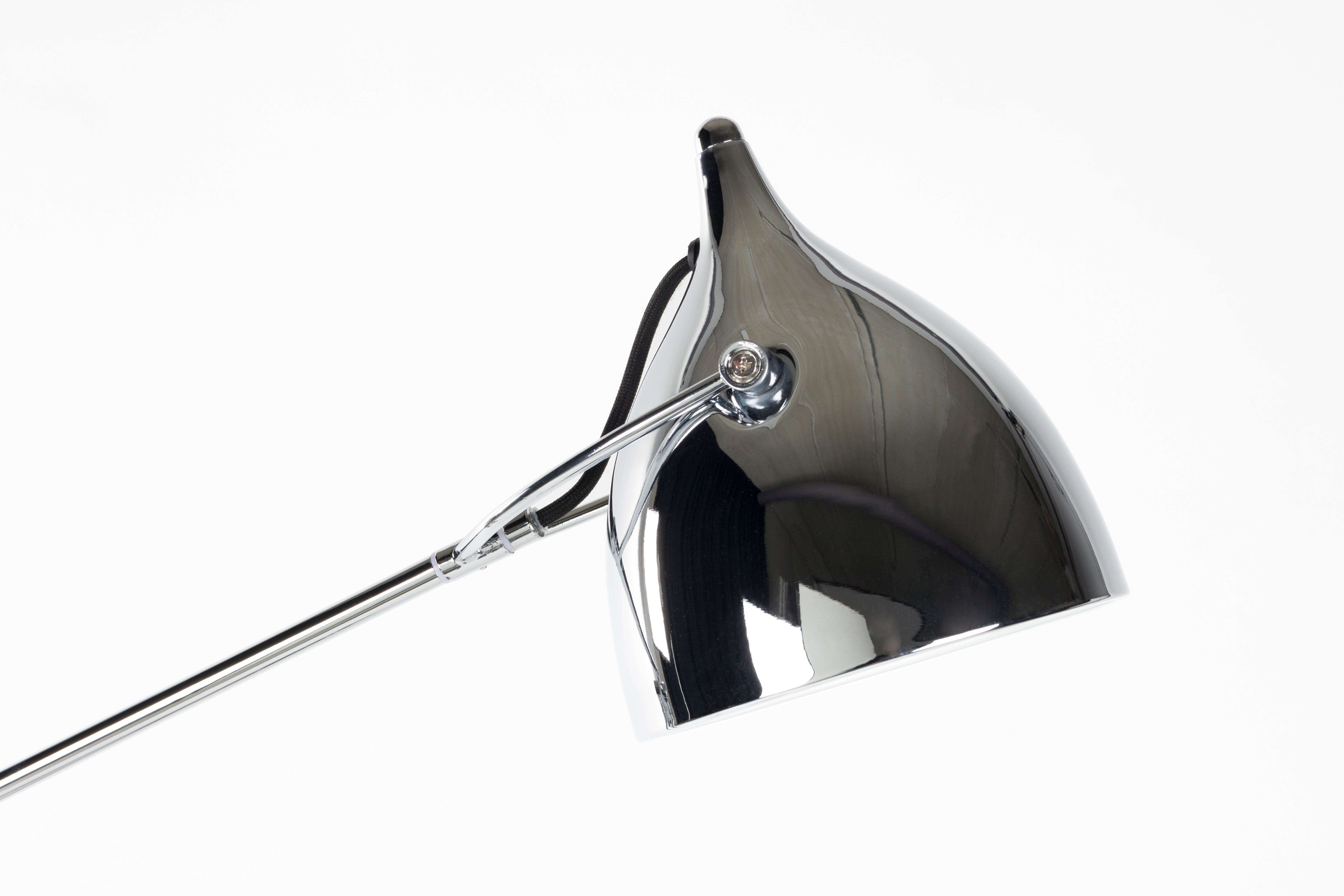 READER desk lamp silver