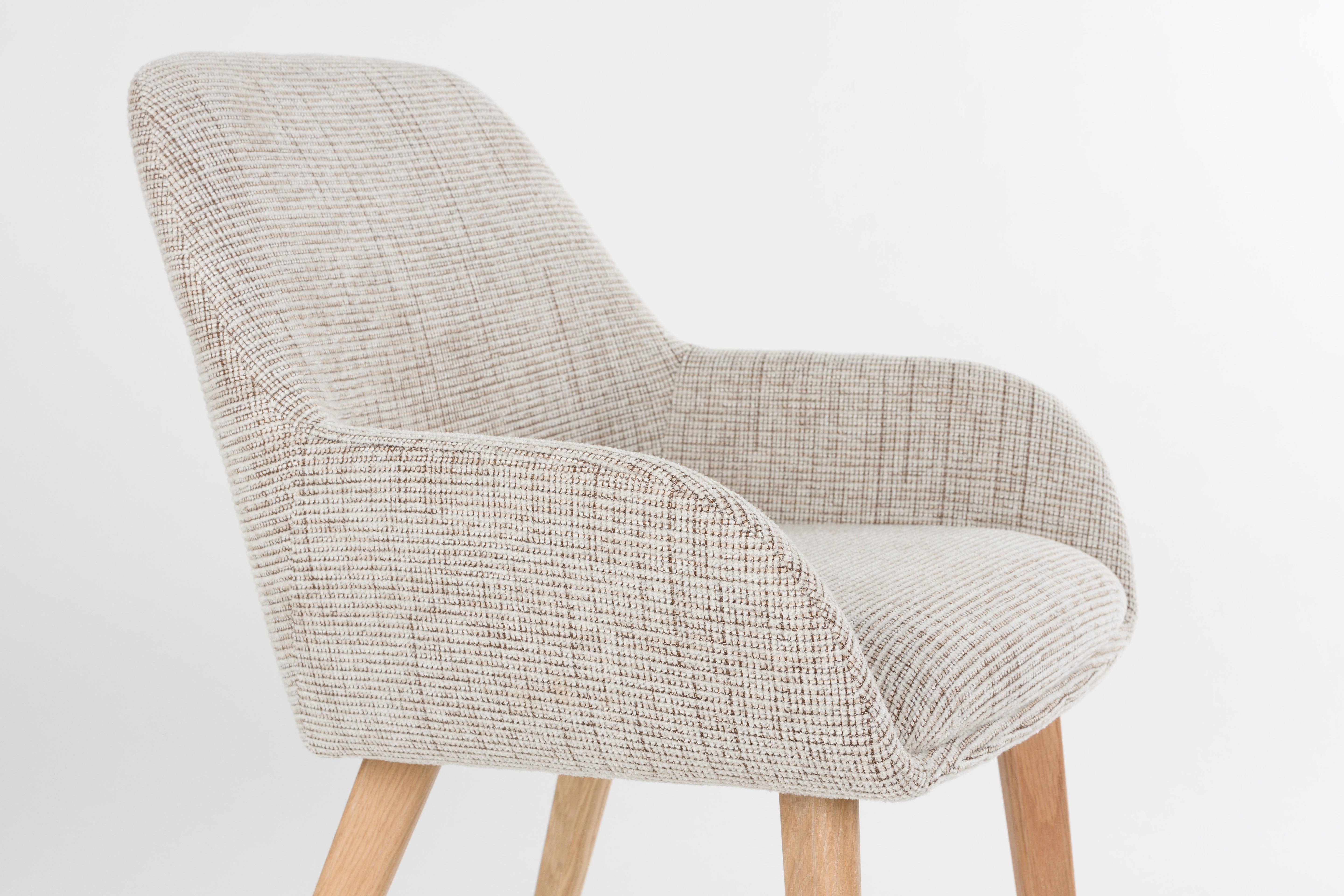 Stuhl LOUA beige mit Holzgestell