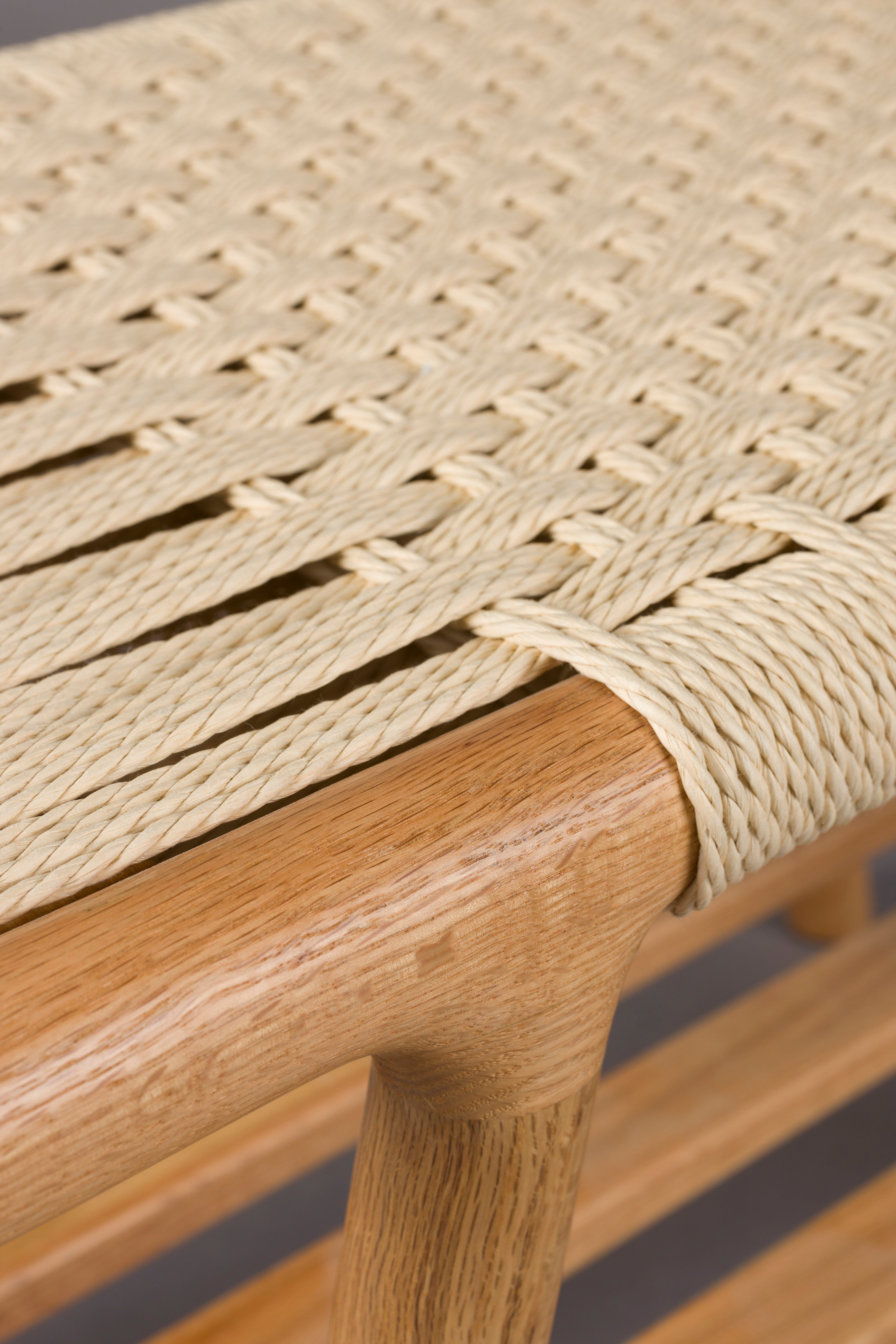 Hocker KINTARO aus Eichenholz
