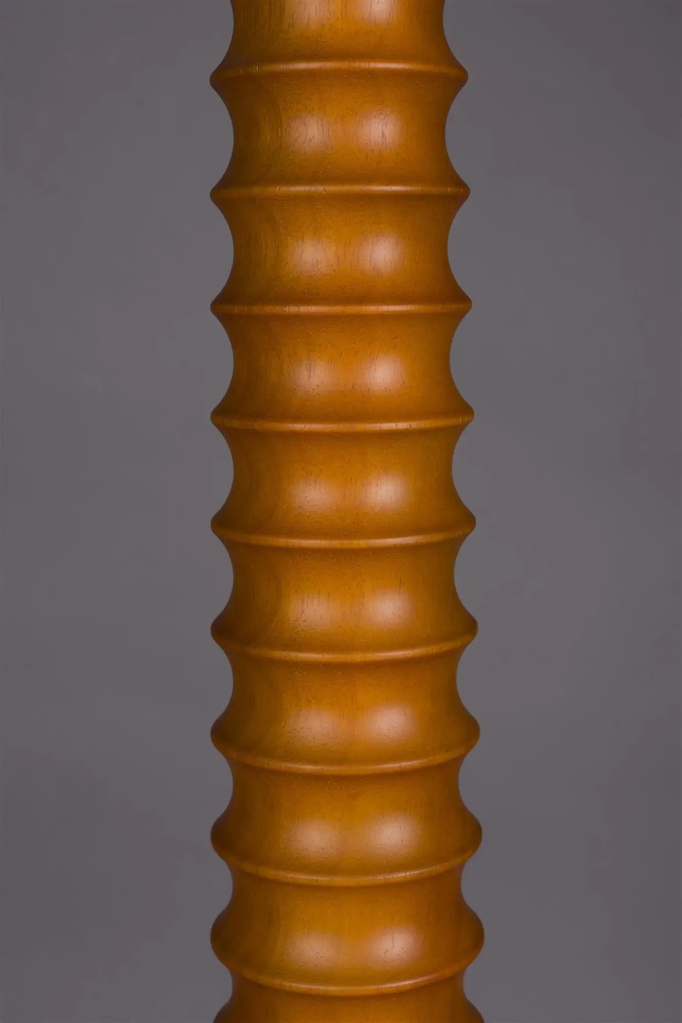 Lampa podłogowa HORACE drewno dębowe z bawełnianym kloszem, marka Dutchbone