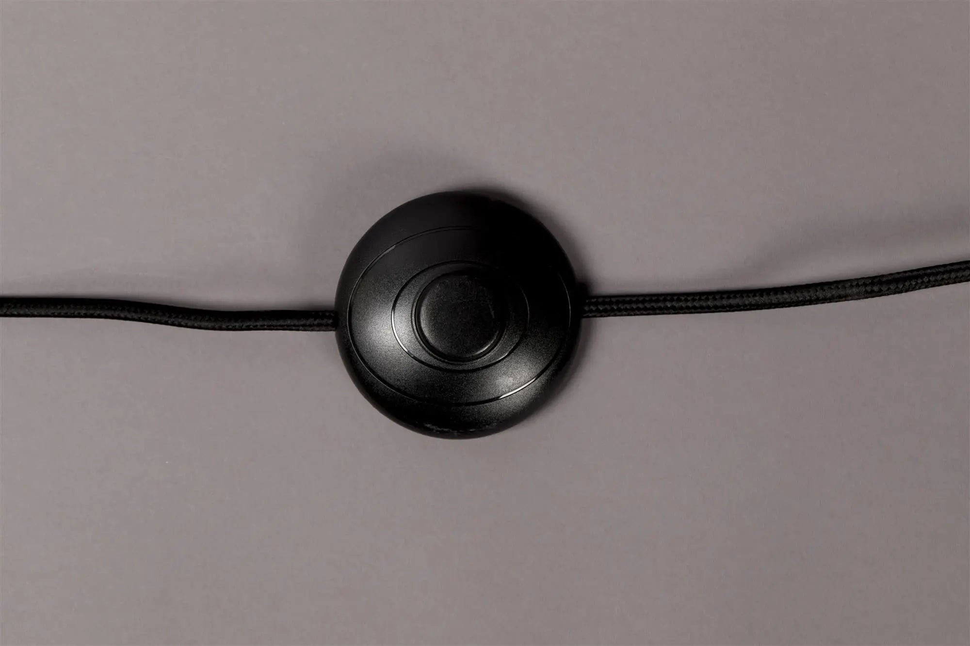 Lampa podłogowa HORACE drewno dębowe z bawełnianym kloszem – bawełna, Dutchbone