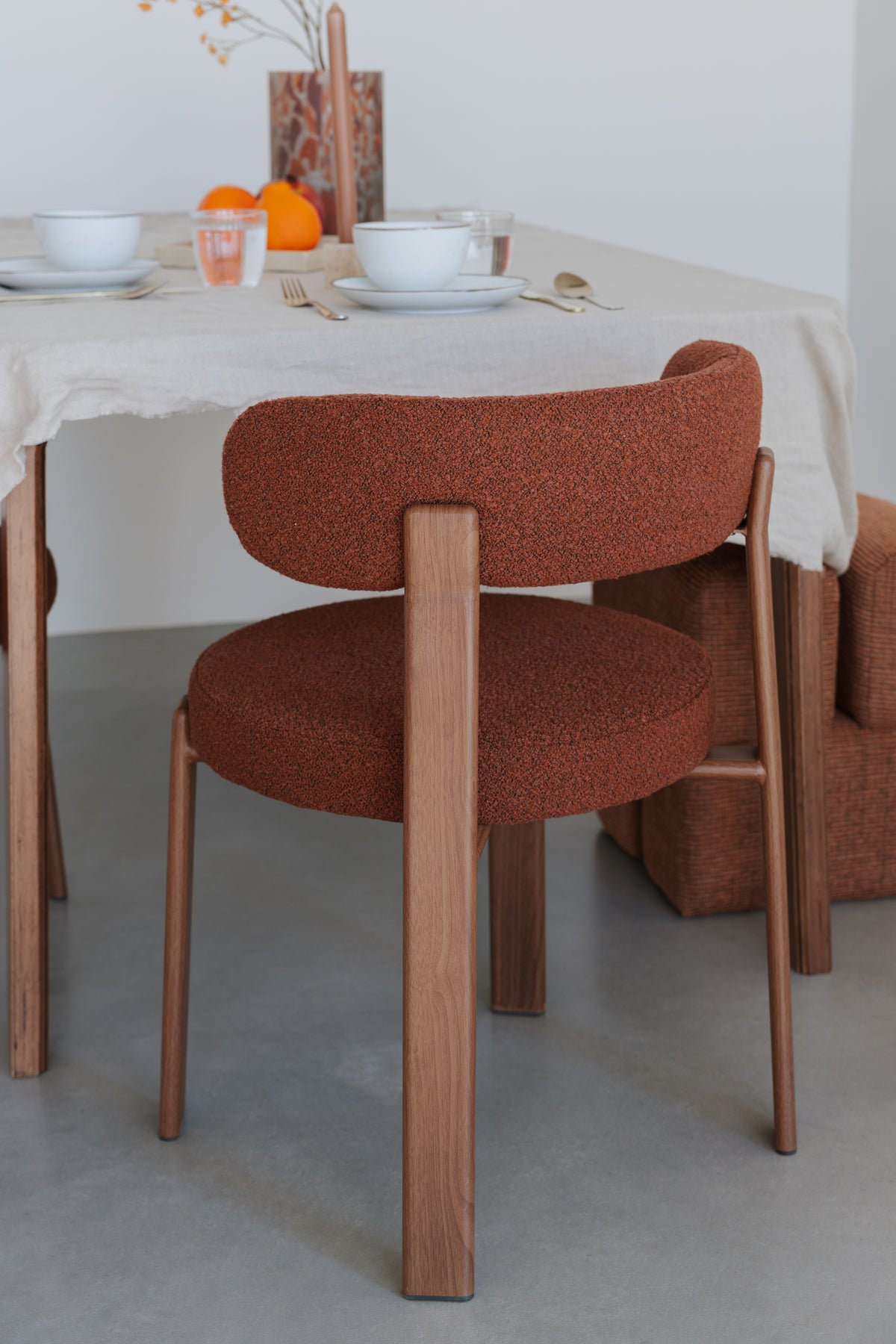 ROBYN Chair Brown
