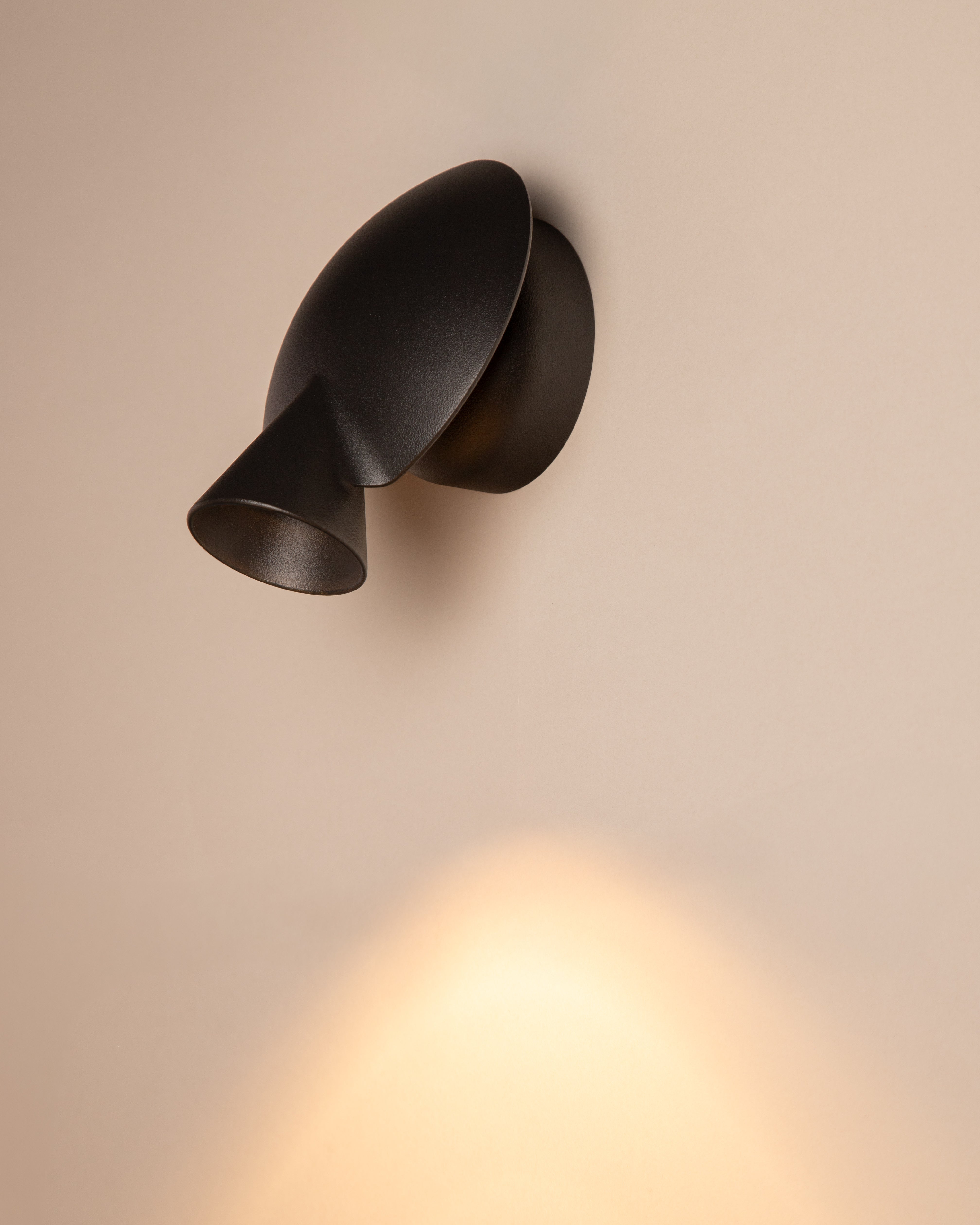 TORTUGA Wall Lamp in Anthracite