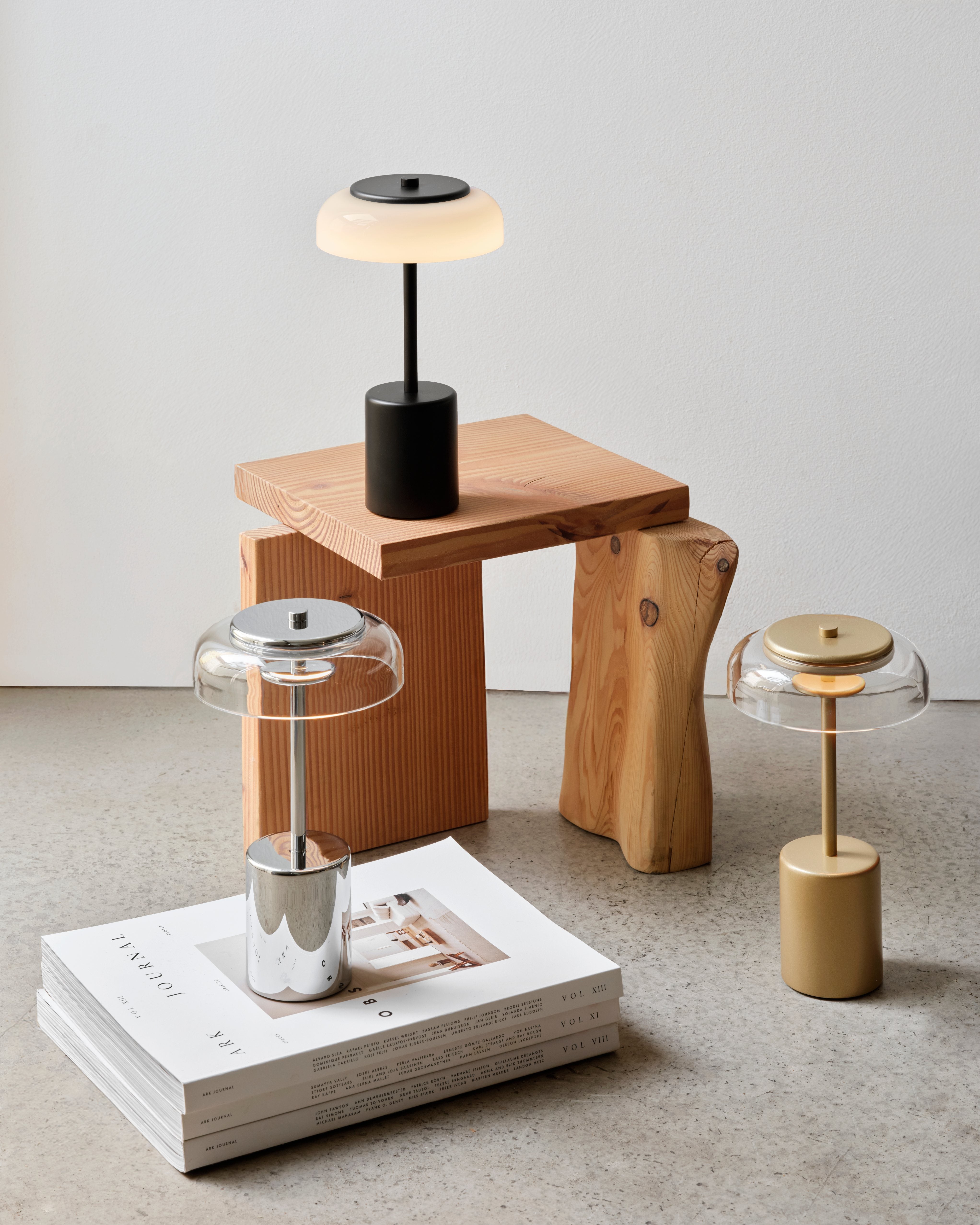 Portable Lamp BLOSSI black with opal glass