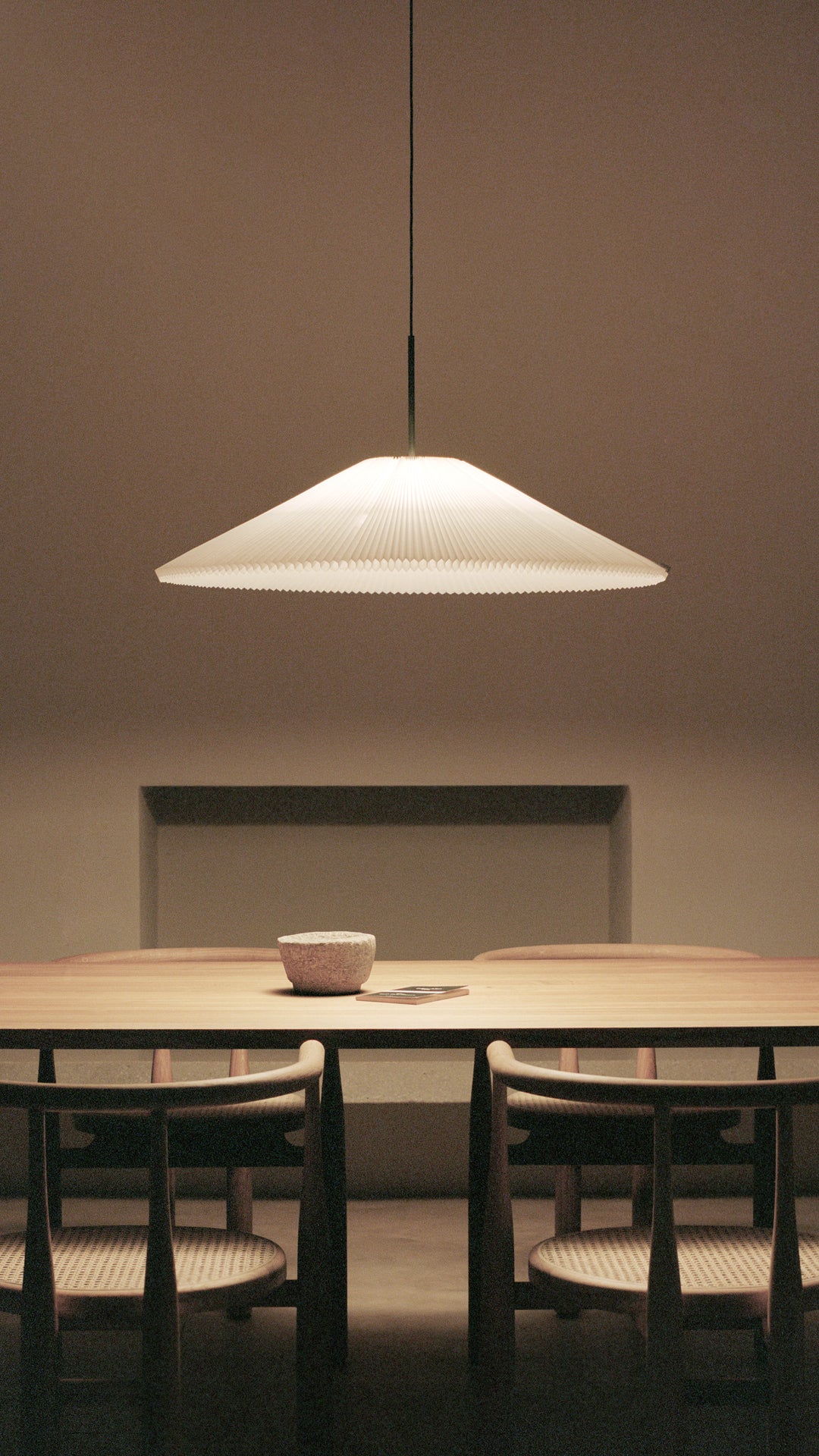 Weiße Hanglampe
