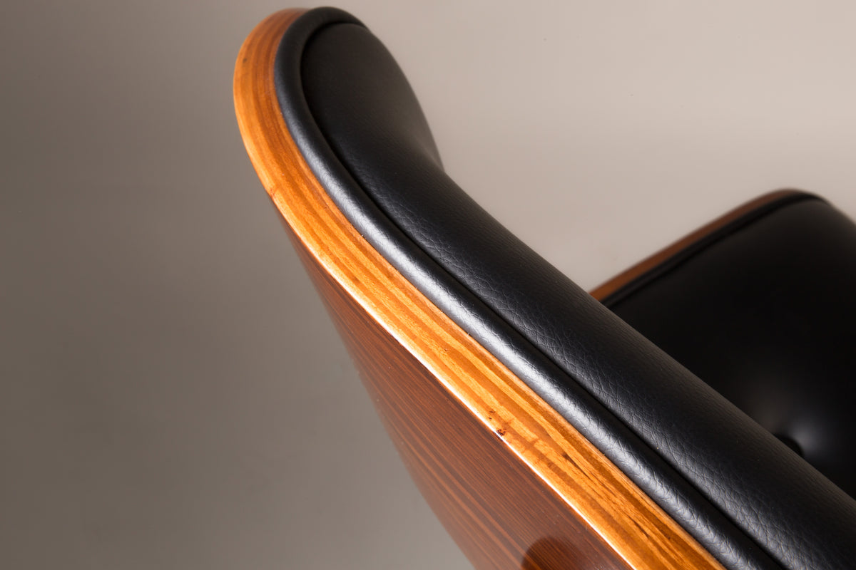 Blackwood brown chair