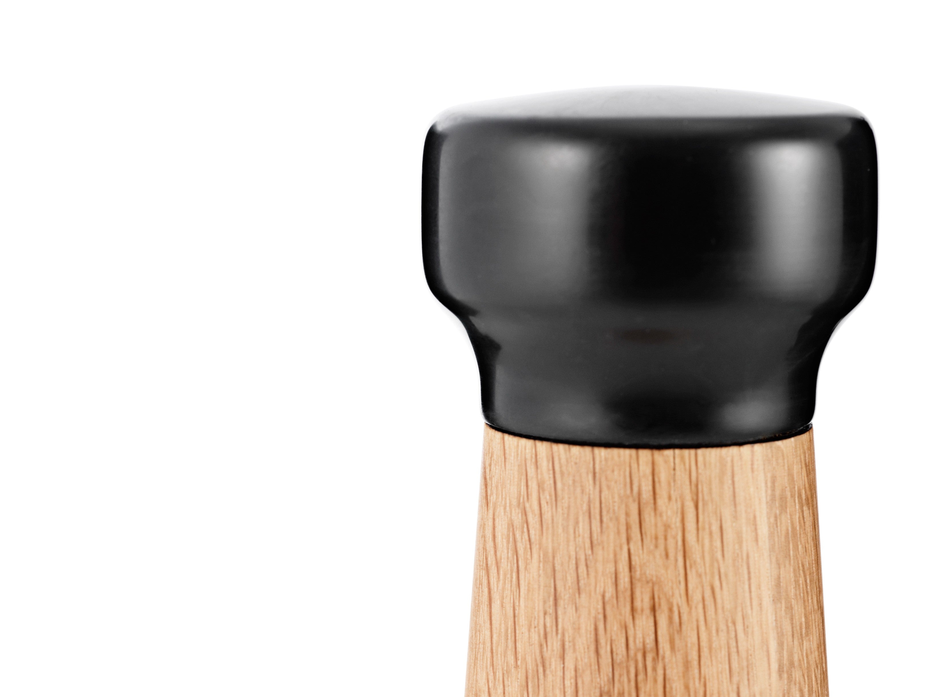 Pfeffermühle CRAFT aus Eichenholz mit schwarzem Marmor