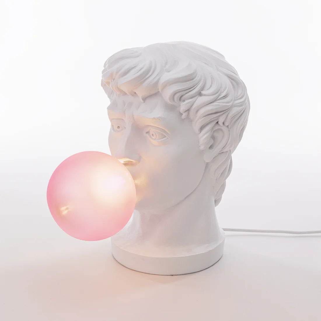 Wonder white table lamp
