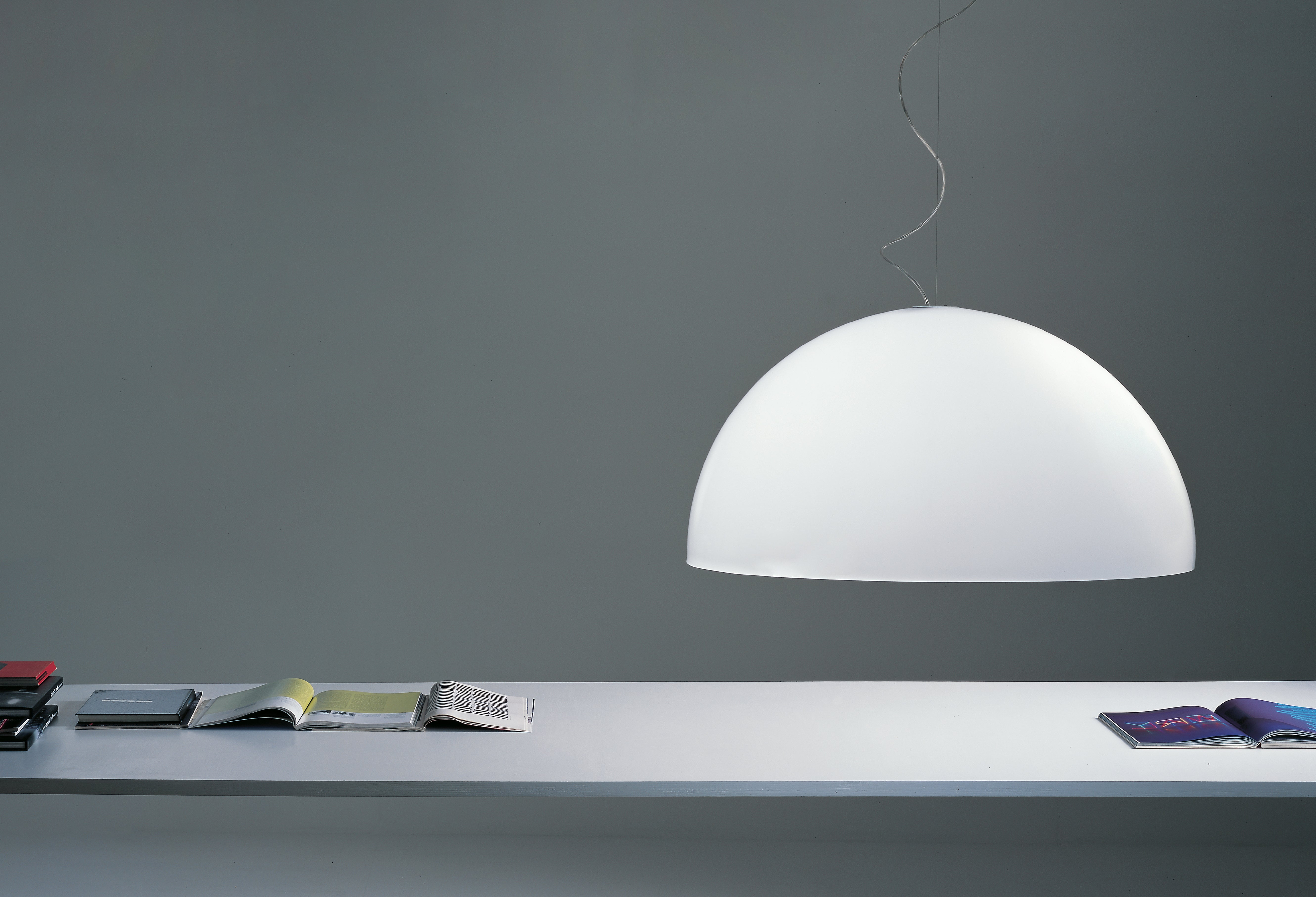 BLOW White Pendant Lamp