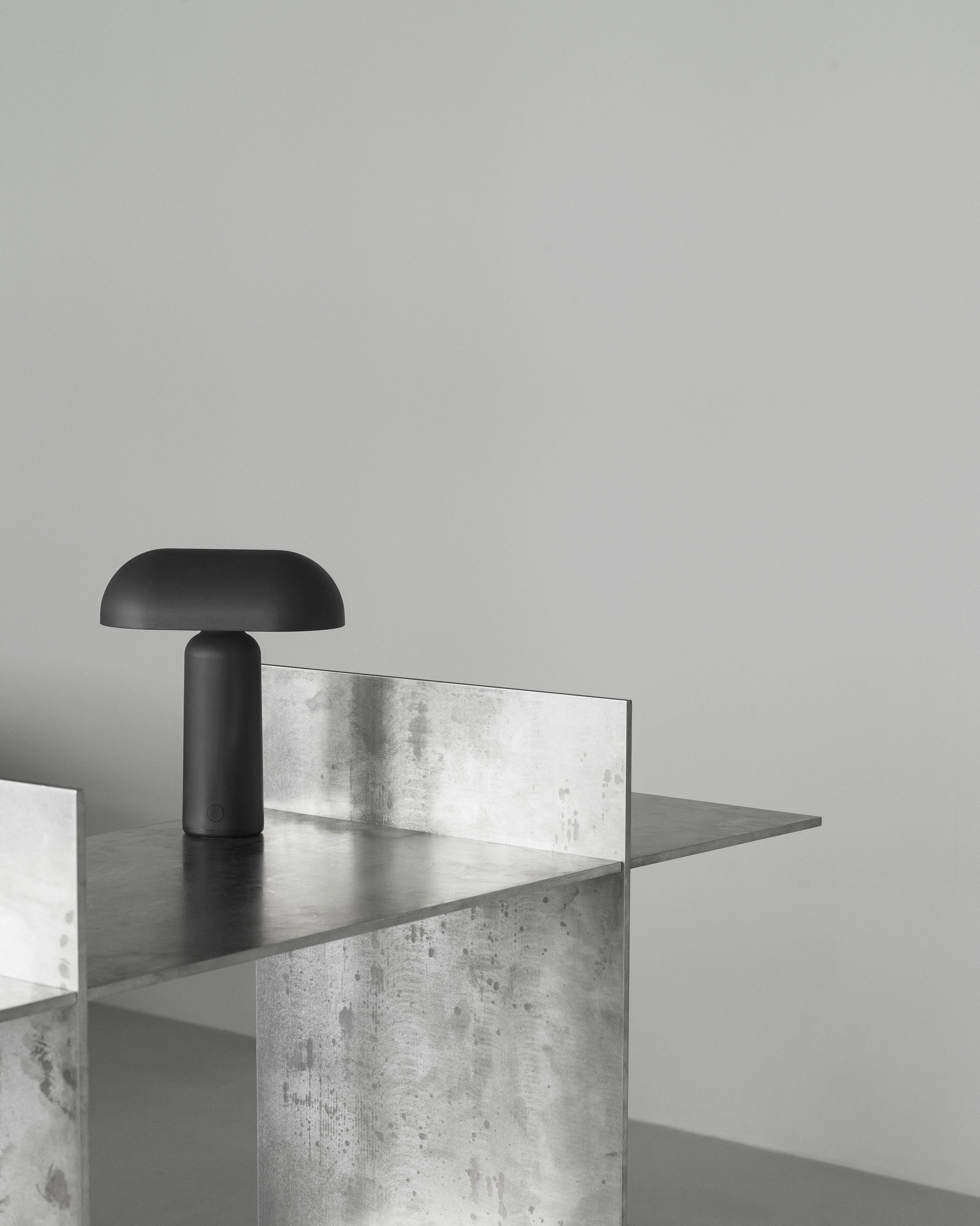 PORTA Tragbare Lampe schwarz