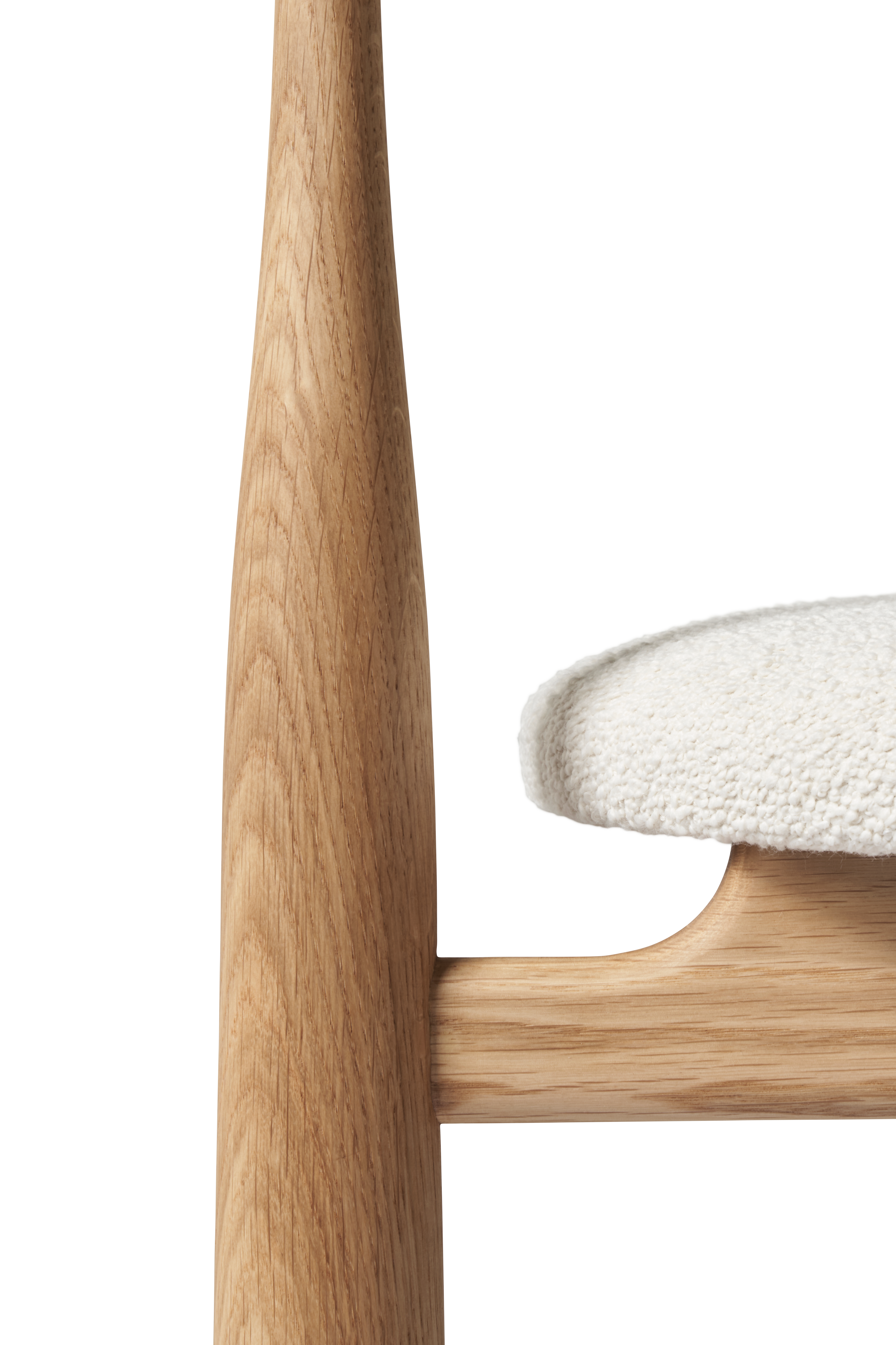 Bukowski chair upholstered with an oak base