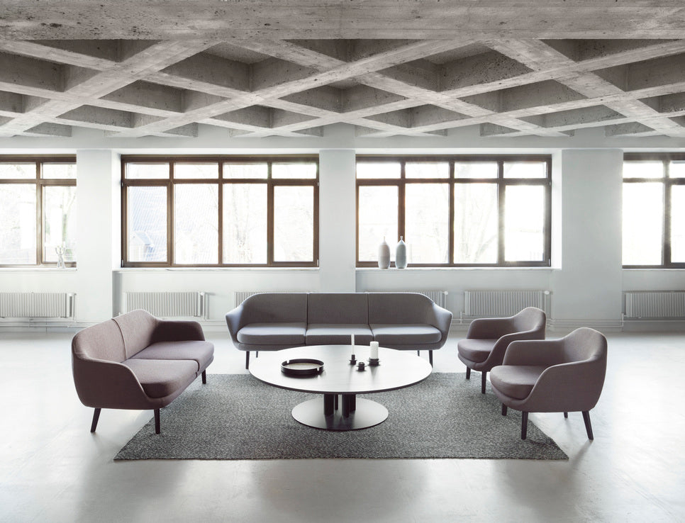 Runder Couchtisch Scala Black Marmor Top mit einer schwarzen Basis