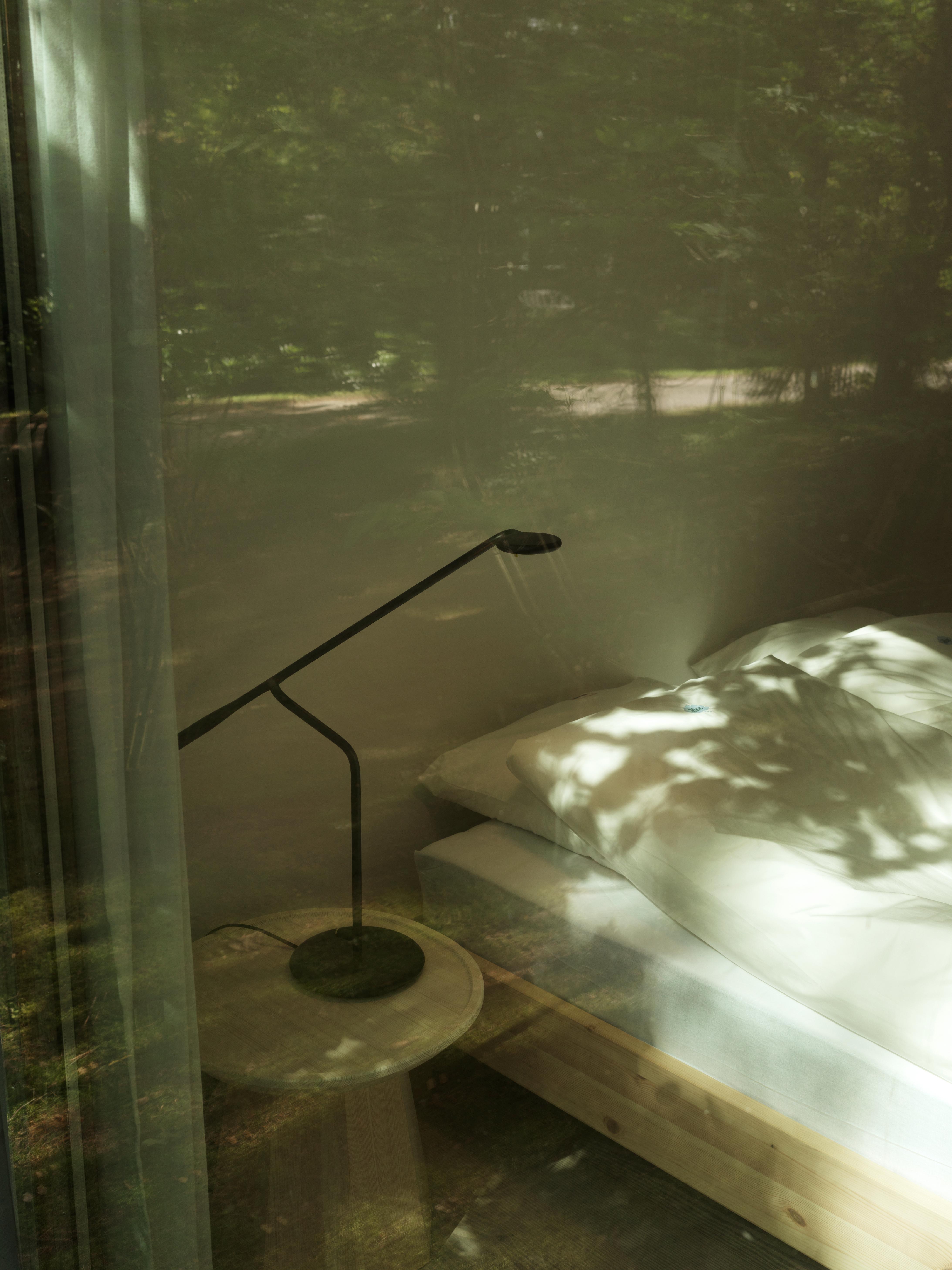 FLOW Schreibtischlampe schwarz