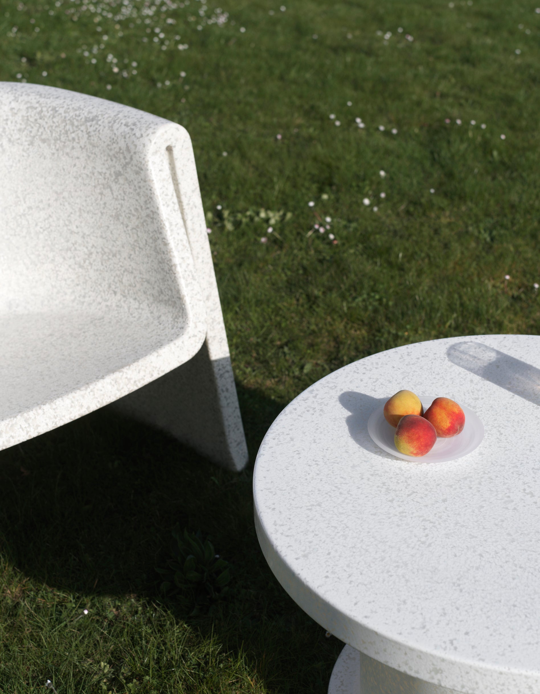 Weißer Bit -Couchtisch