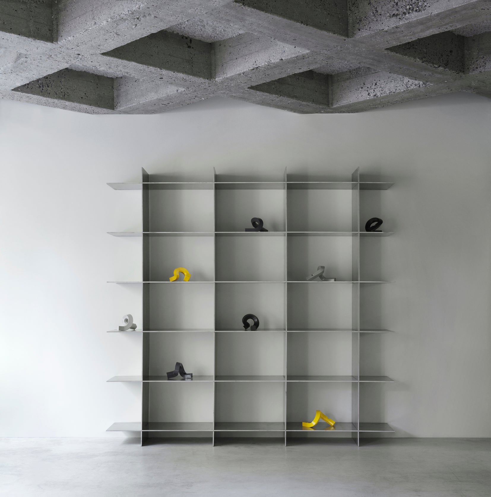 Kerzenhalter CROOKED ONE gelb