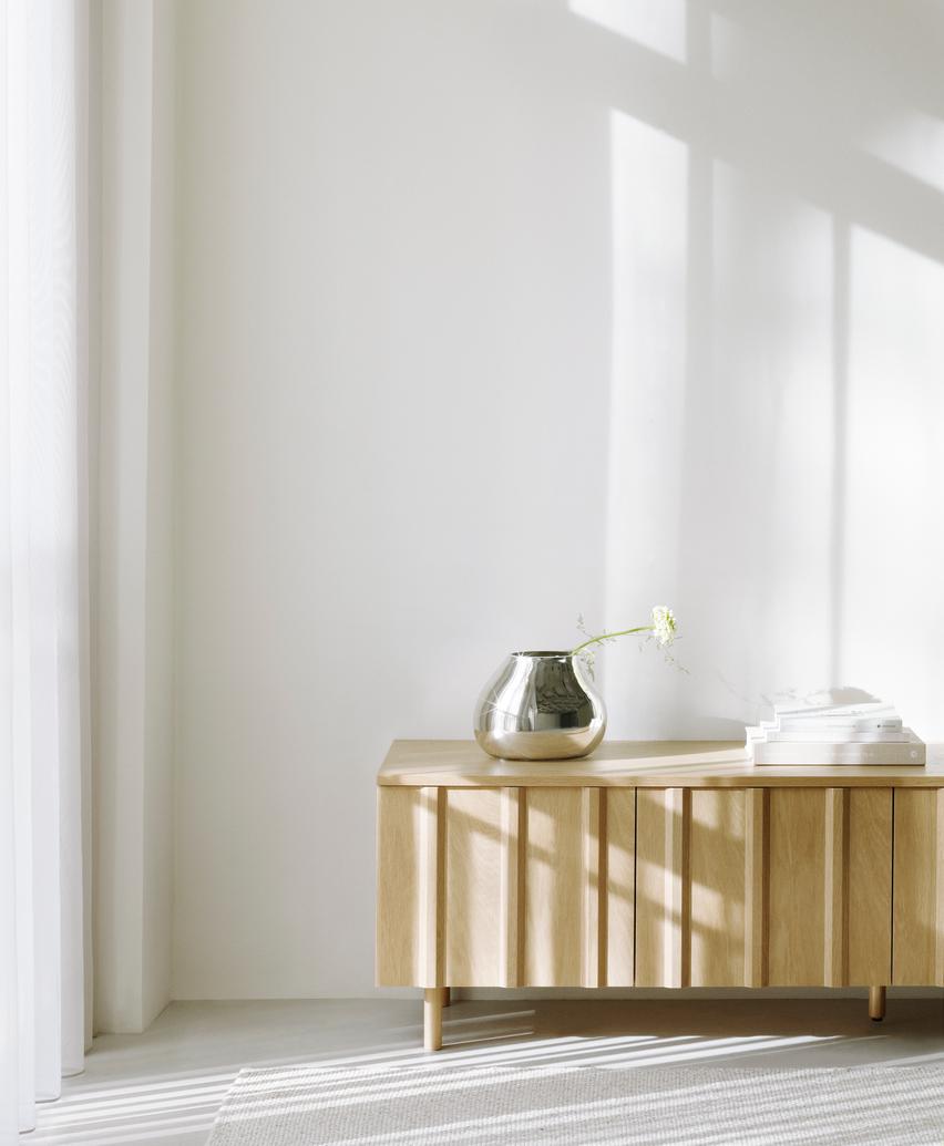 RIB chest of drawers oak veneer