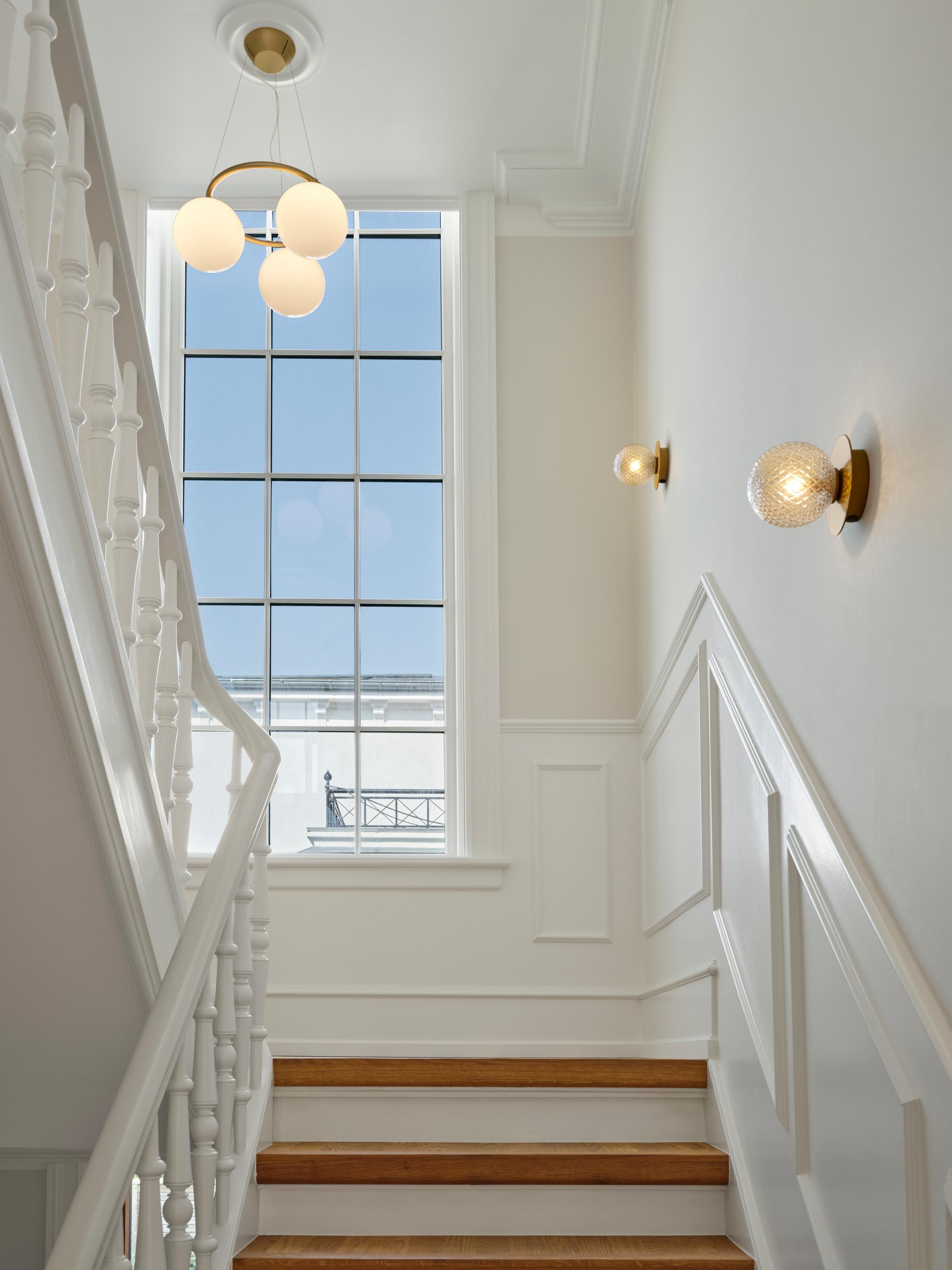 LIILA recessed wall lamp in gold with transparent glass