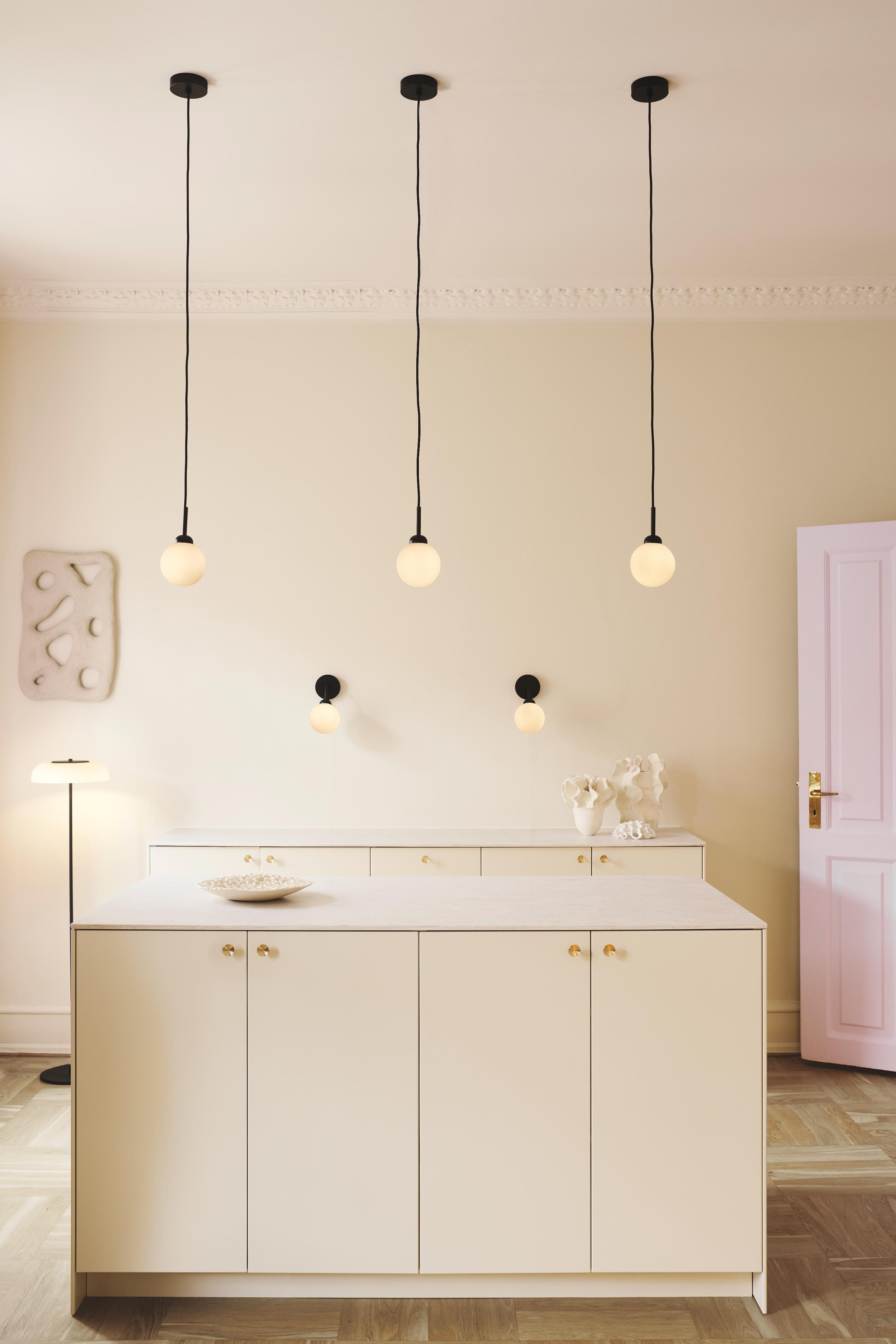 APIALES Black Pendant Lamp with Opal Glass