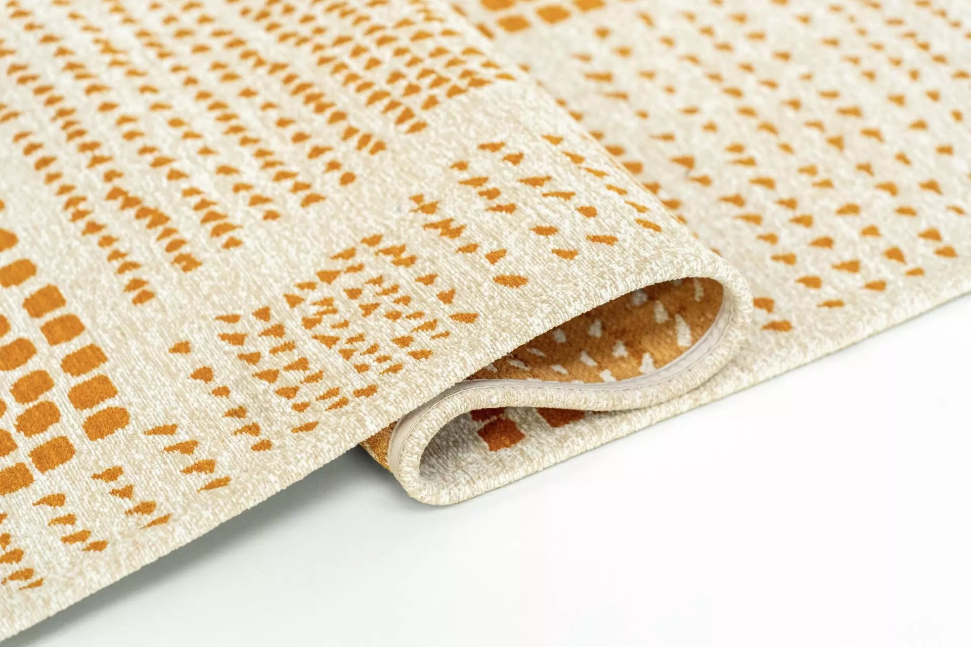 Beige ZEN rug with yellow