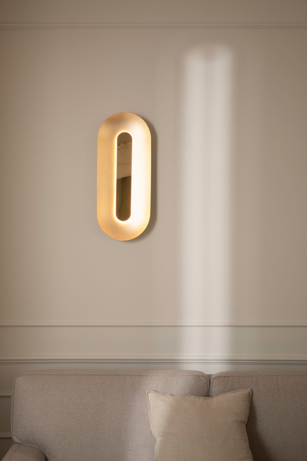SASI Brass Wall Lamp