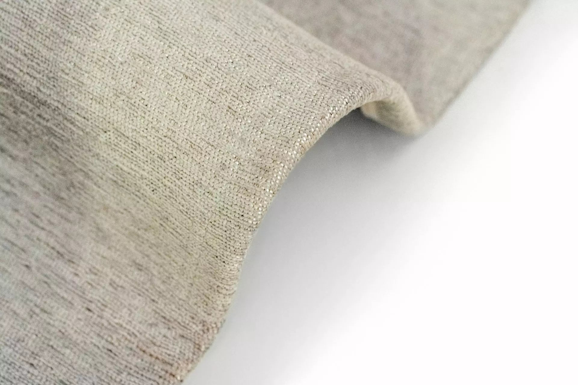 AQUARELLE LEAF Black and Beige Oval Rug