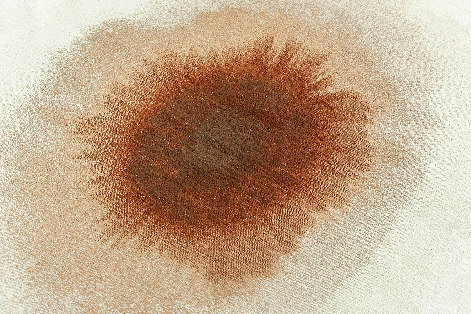 DROP rug white with brown