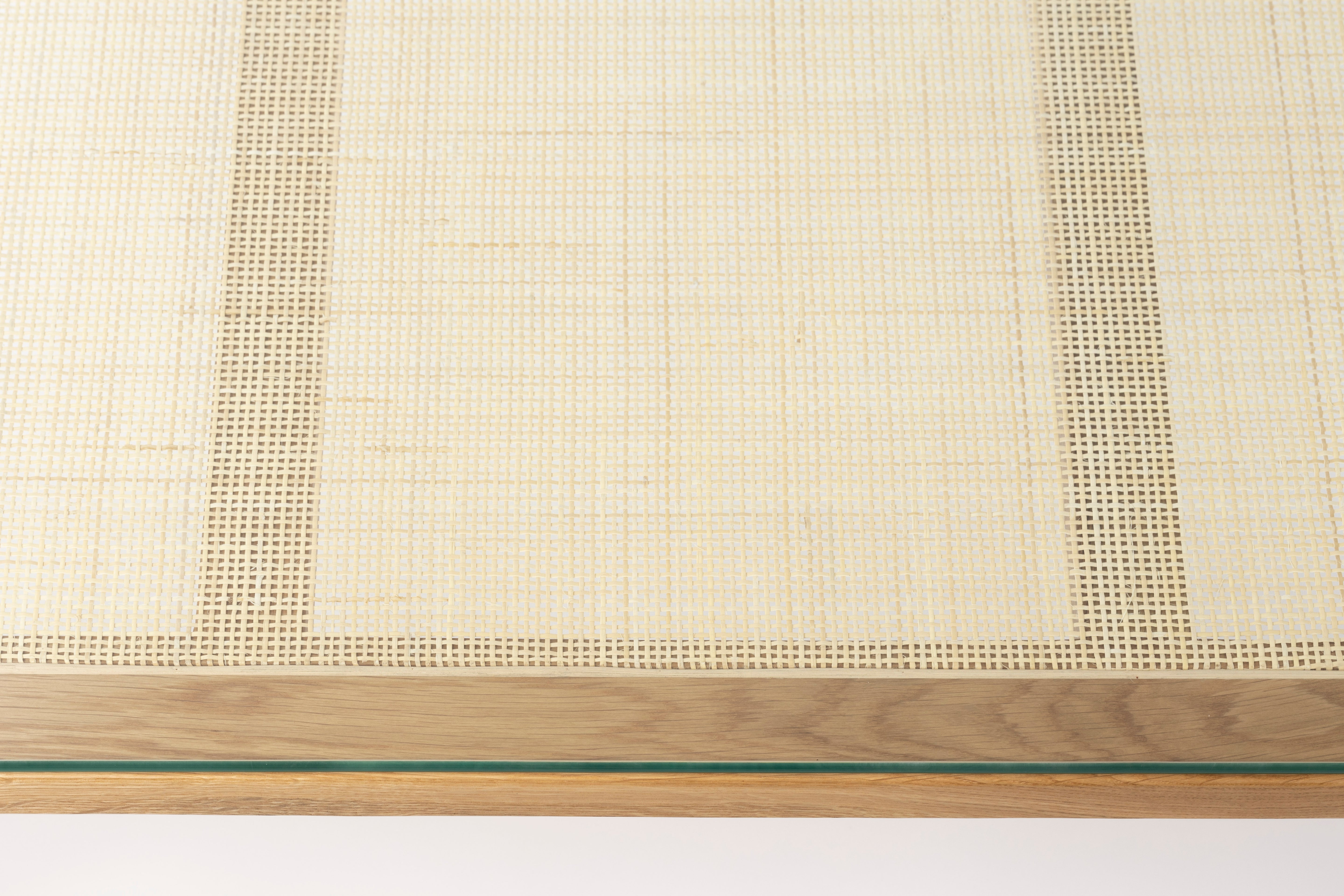 HARU coffee table made of oak wood with a glass top