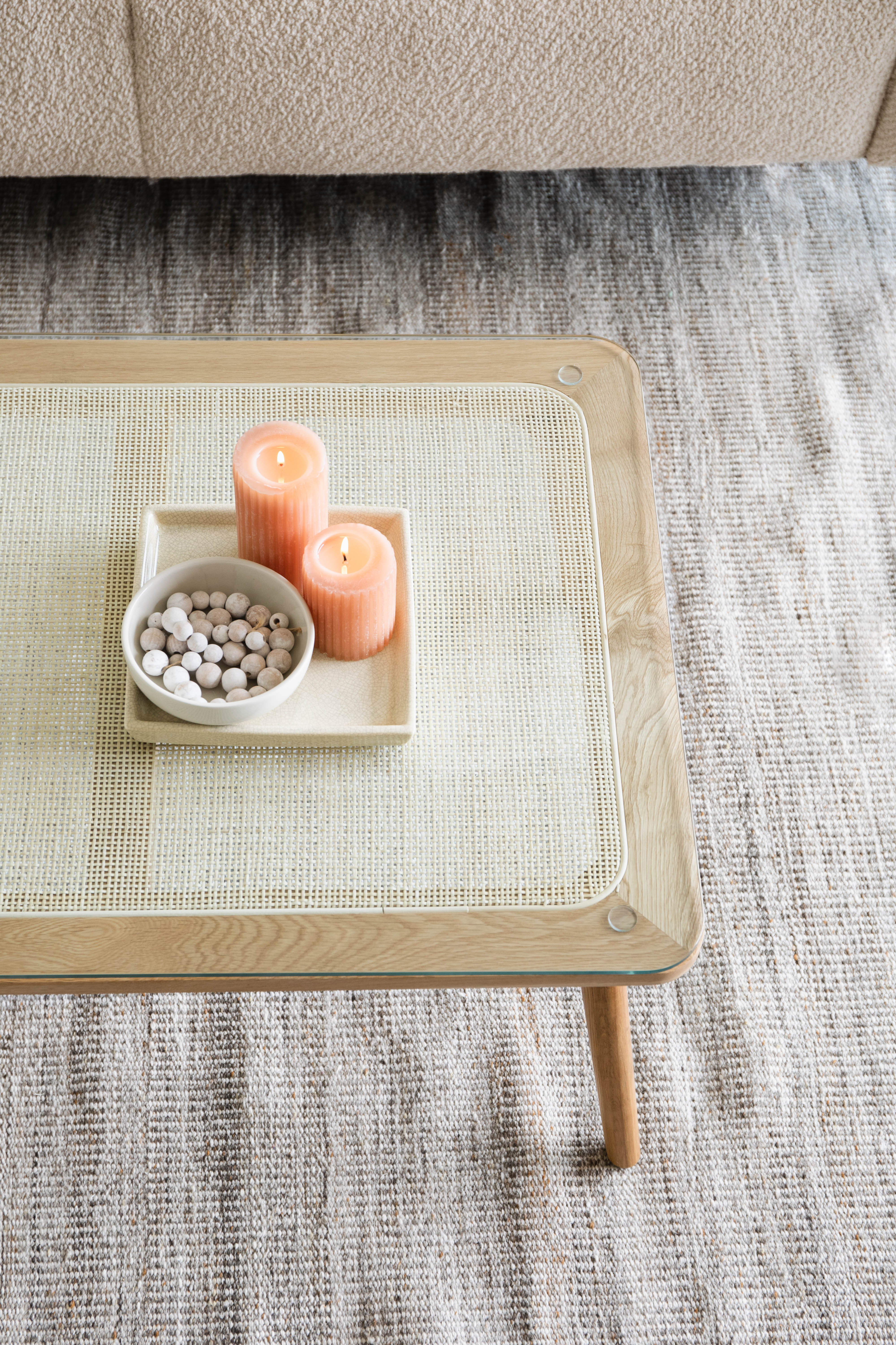 HARU coffee table made of oak wood with a glass top