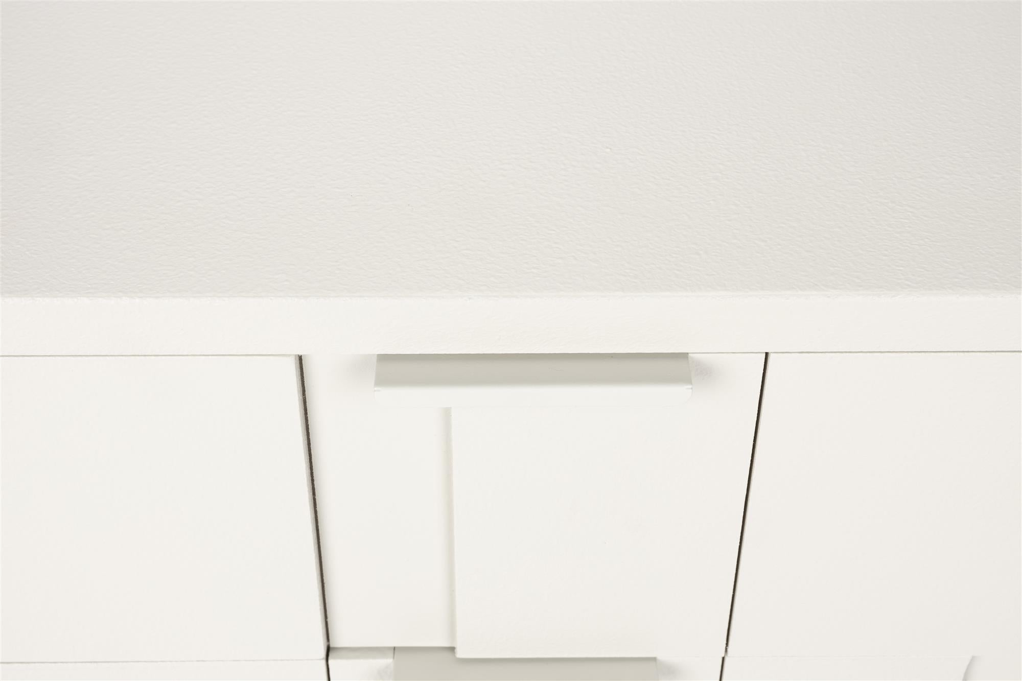 FUNK Cream Cabinet