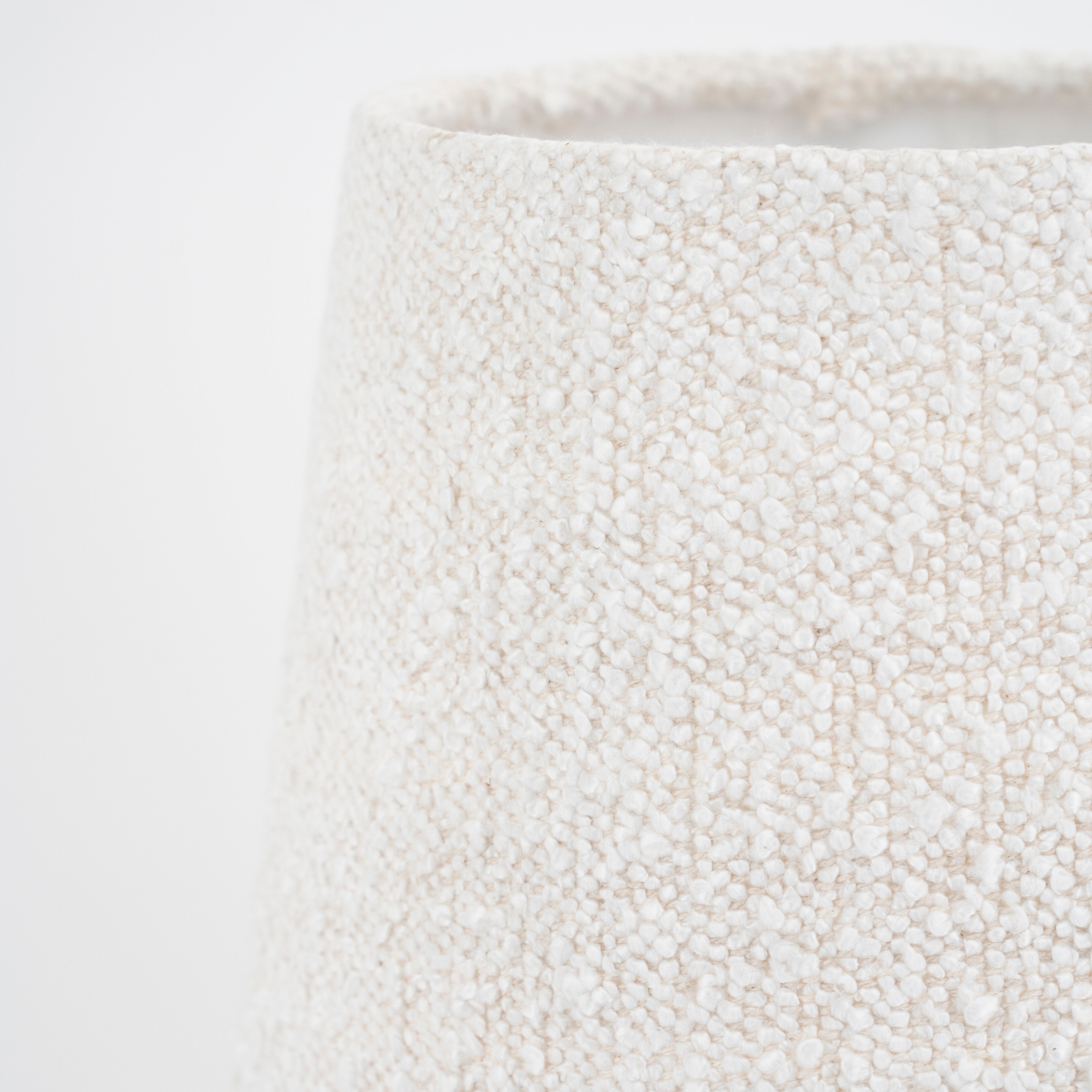 Stehlampe DAWN hellbeige mit dunkelbraunem Fuß