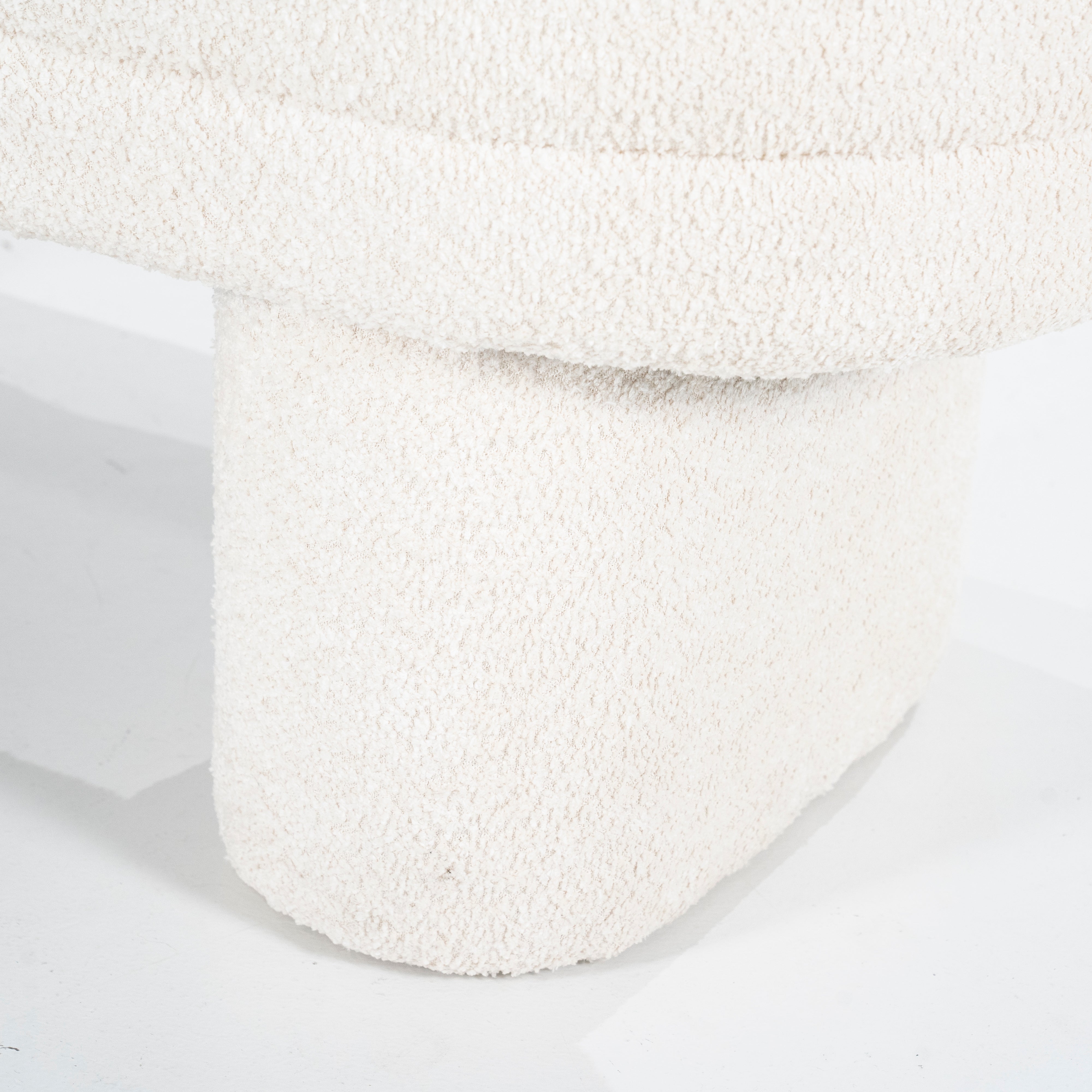 Bank RAMA cremefarben