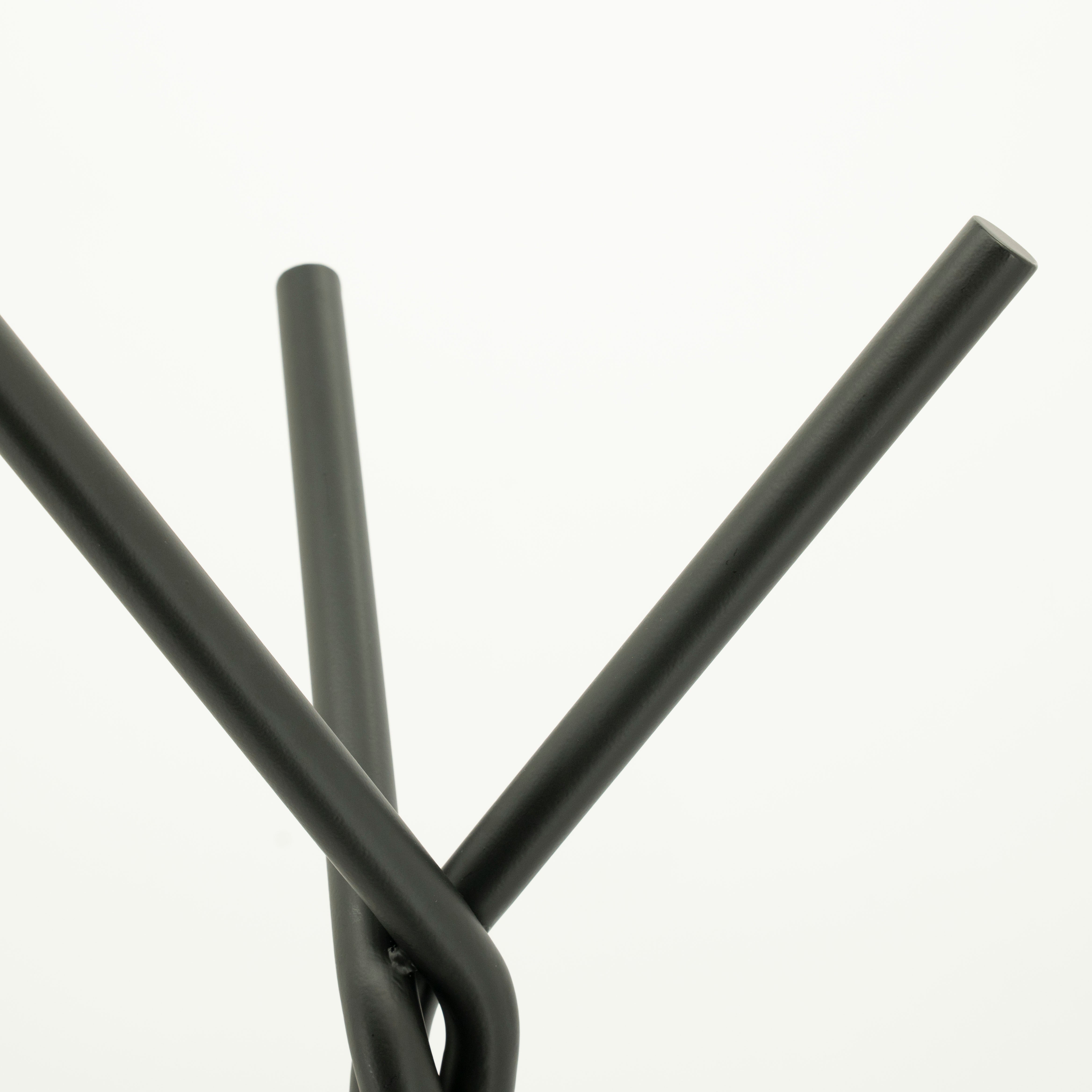 MATTO black standing coat rack