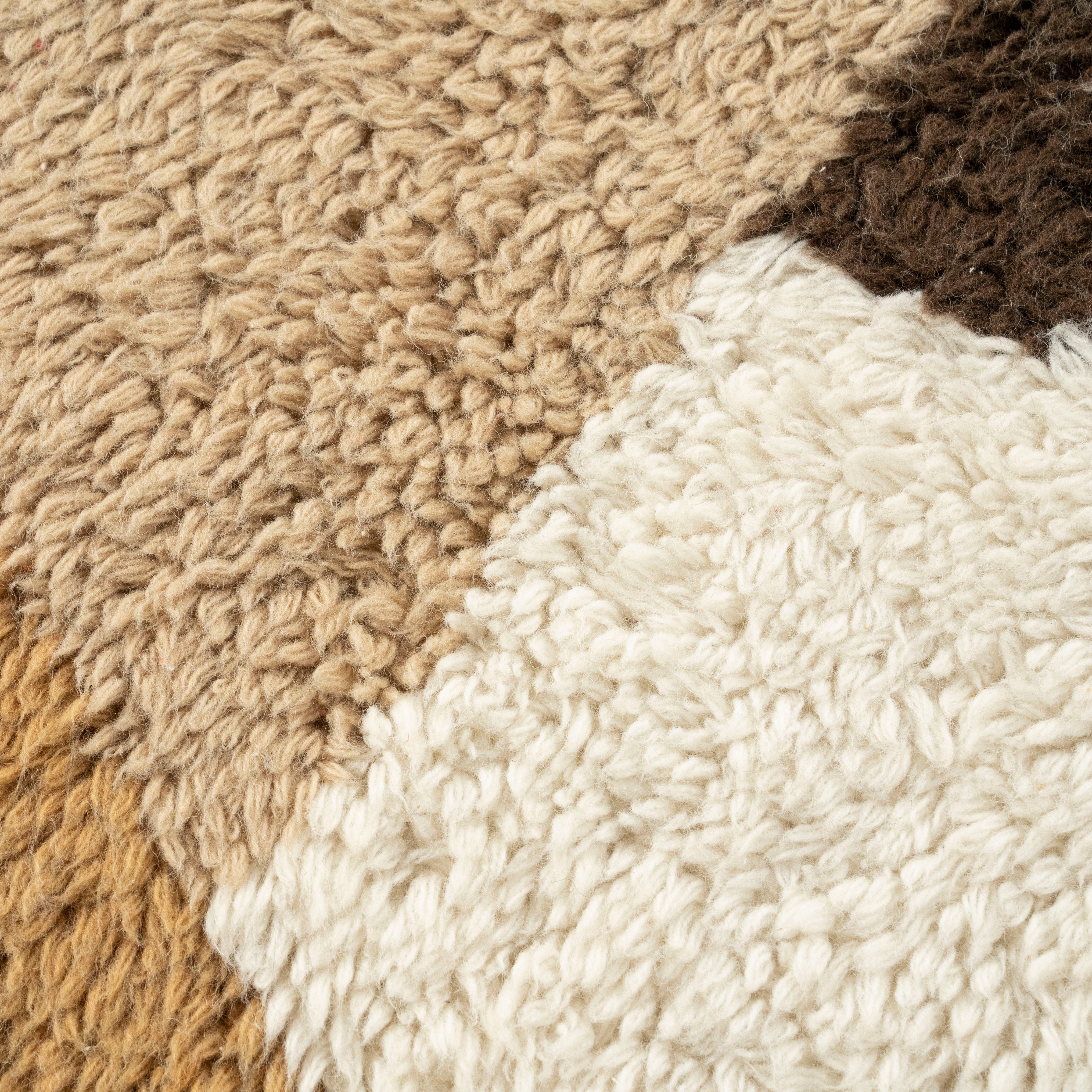 NAVARO brown rug with beige