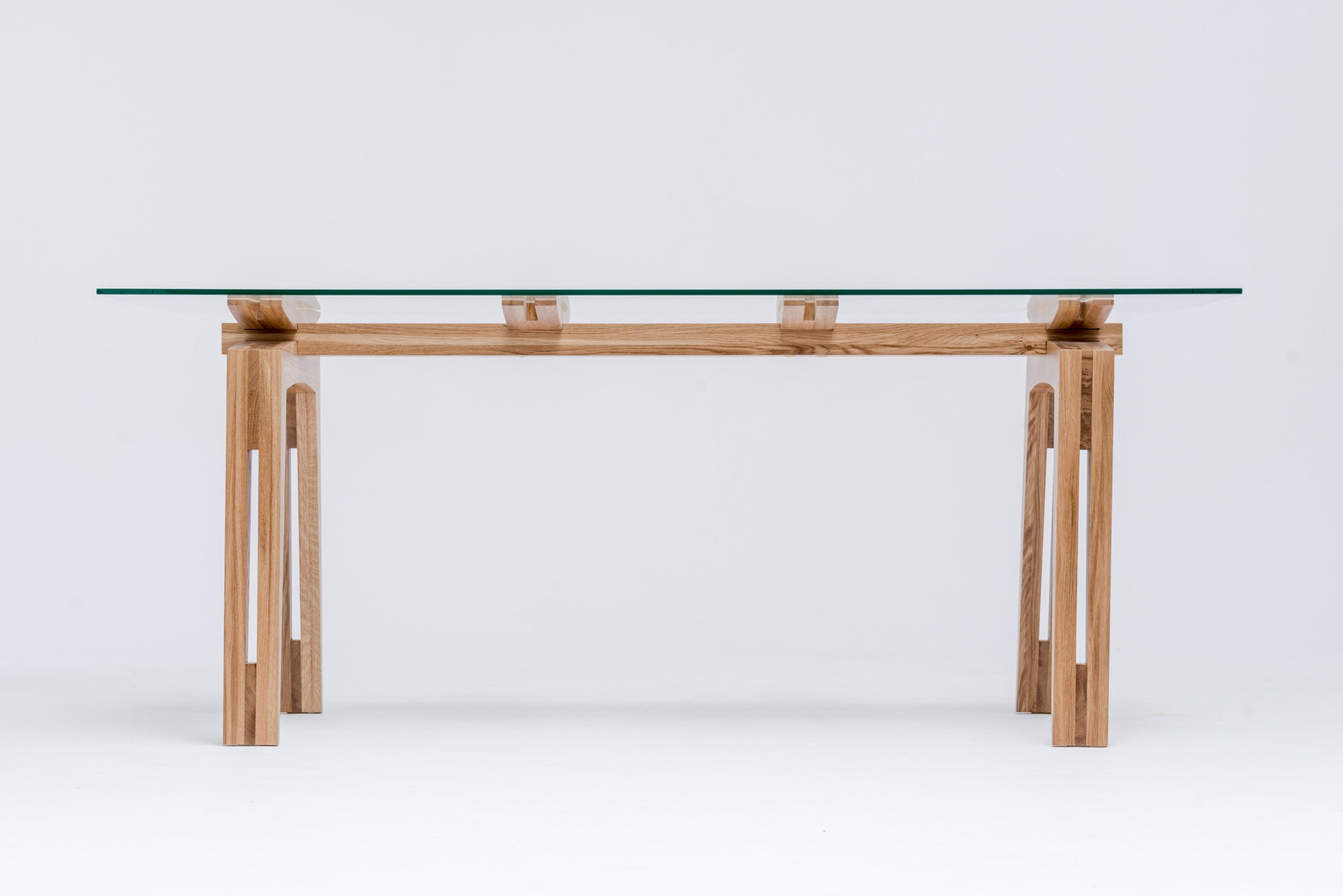 Tisch TAMAZO AIR mit Glasplatte