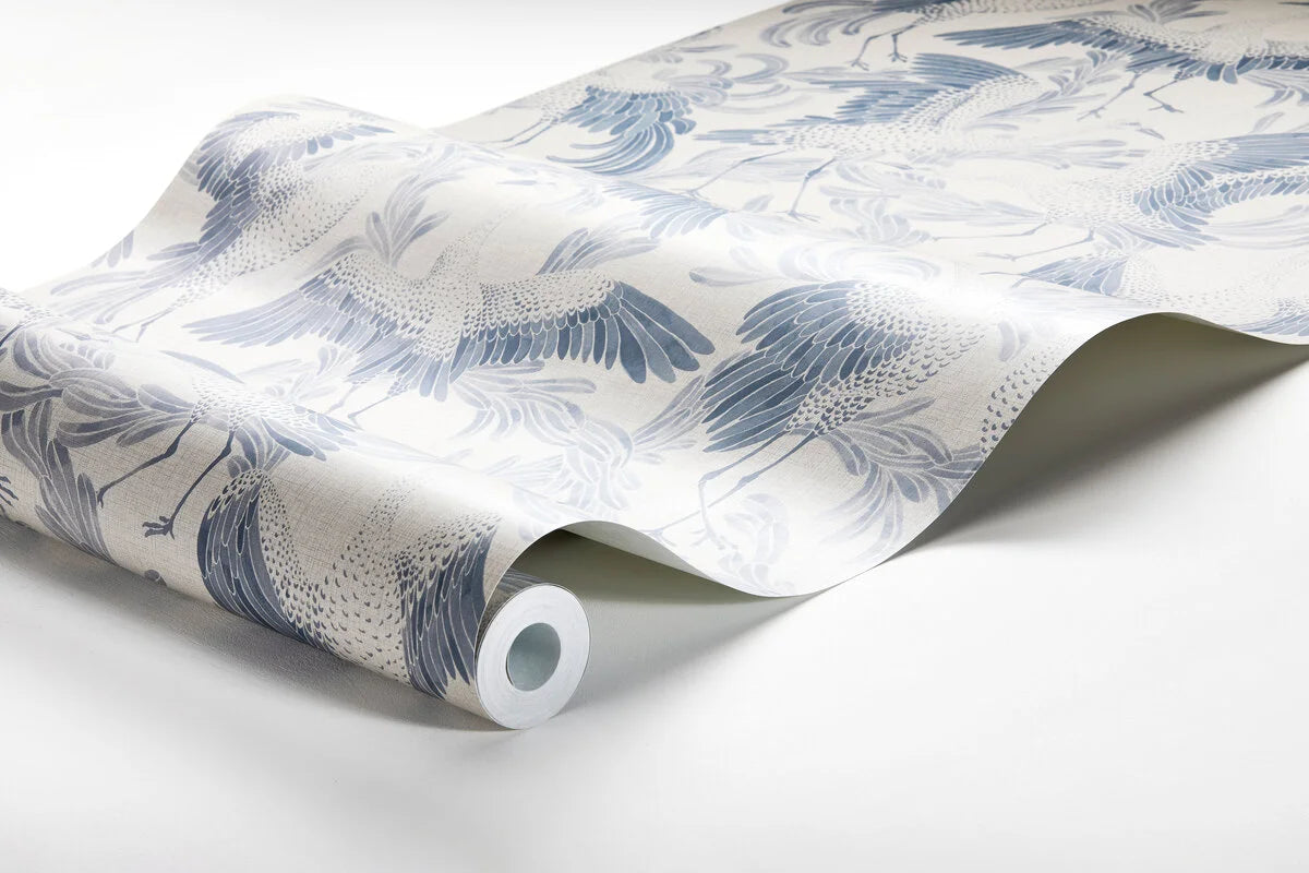 DANCING CRANE Cream Wallpaper with Bird Animal Motif in Blue
