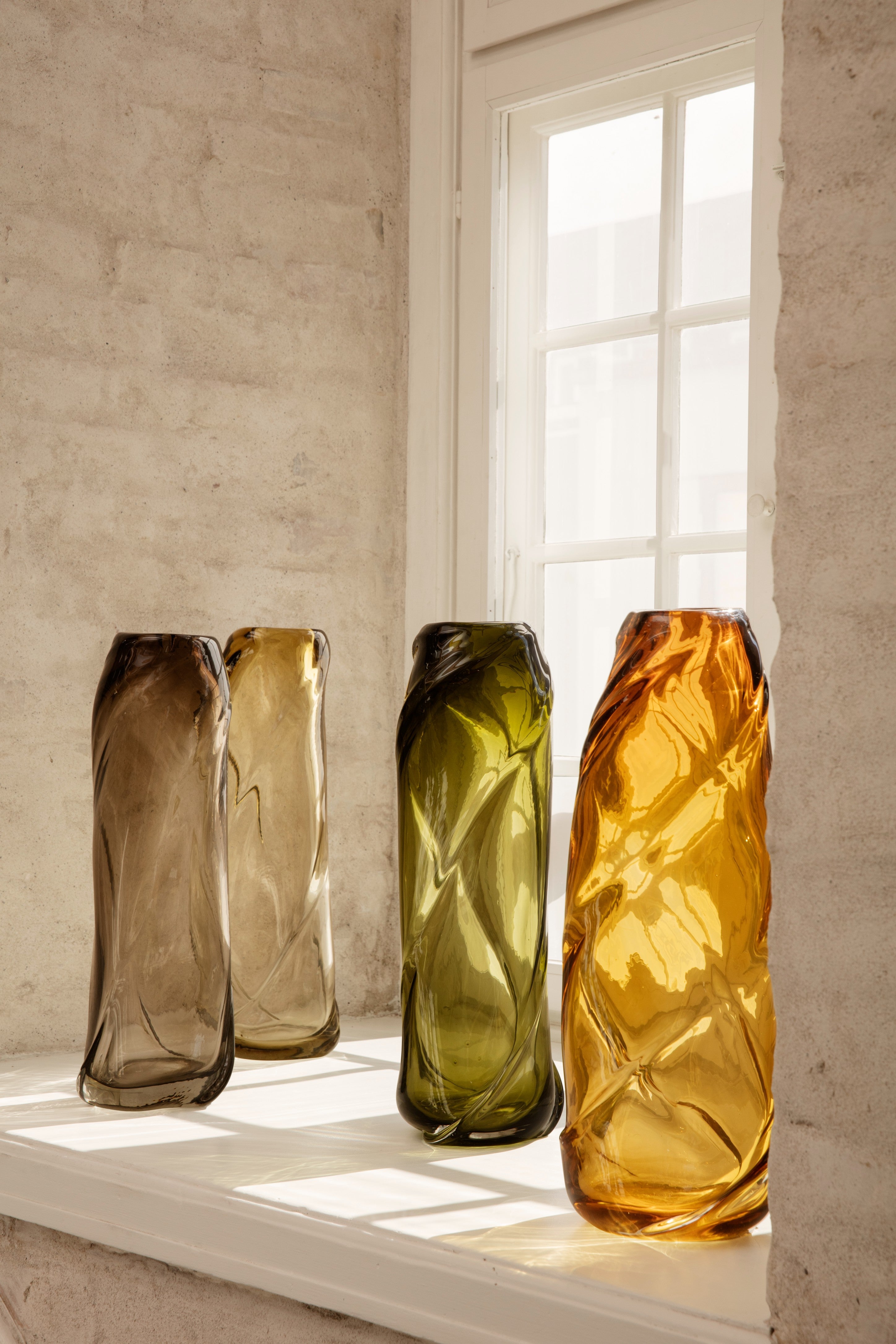 WATER TALL SWIRL Vase dunkelgrau