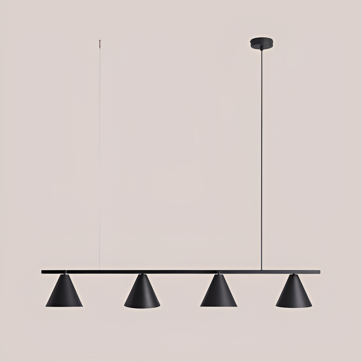 FORM QUATRO schwarze Pendelleuchte