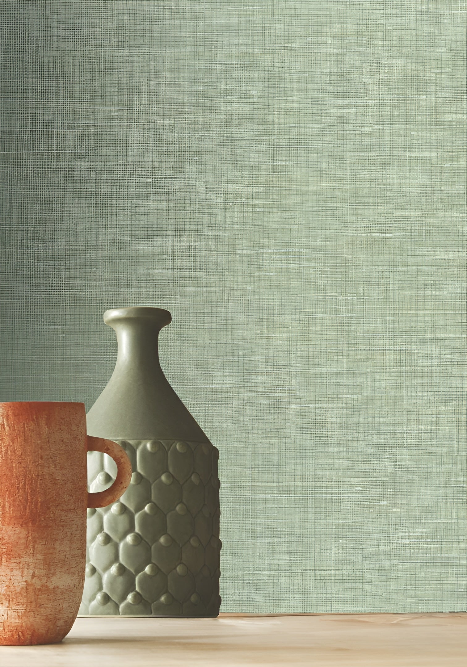Structural wallpaper resembling linen canvas SHINOK - CEDRE ROUGE dark burgundy