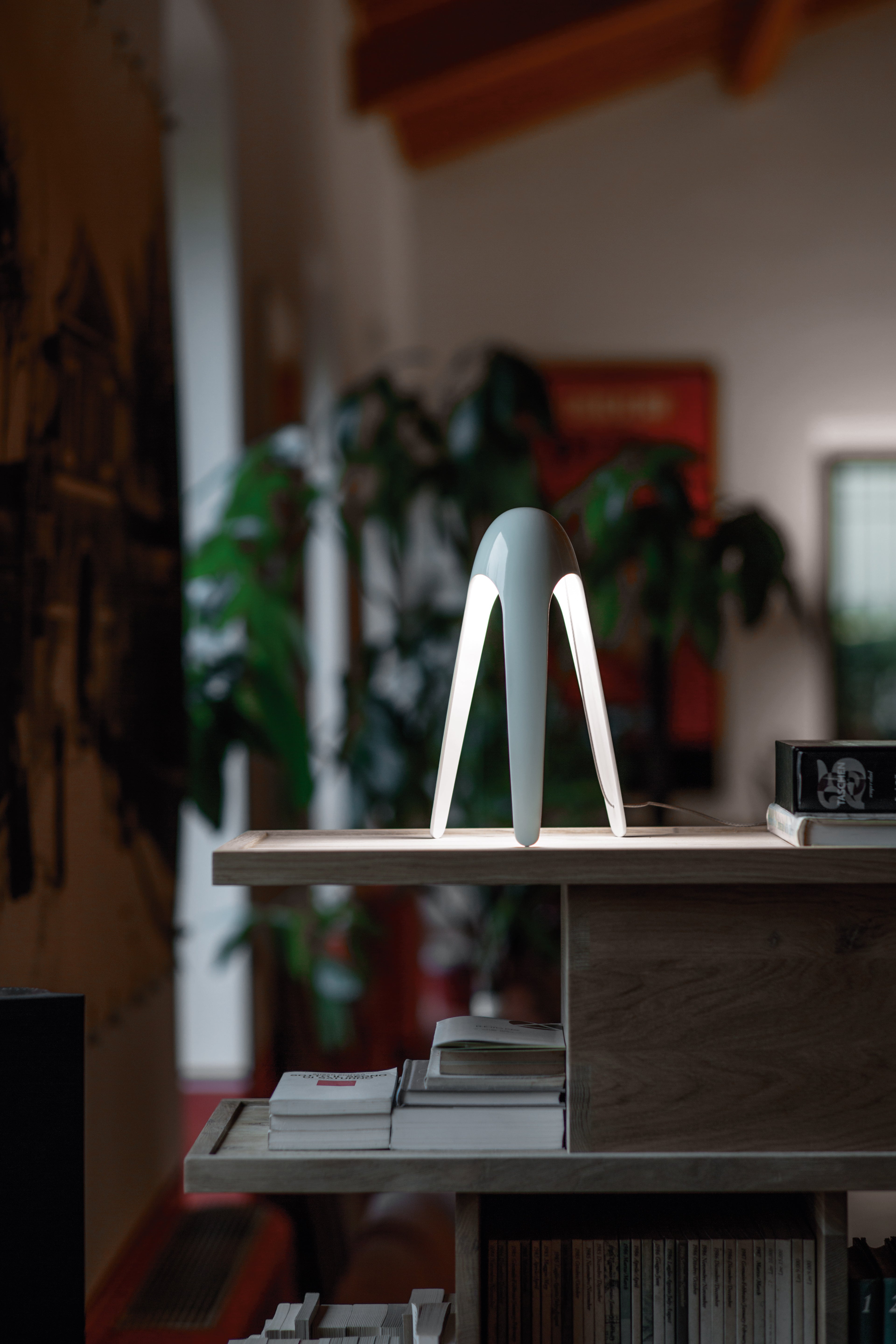 CYBORG Table Lamp in Shimmering Blue