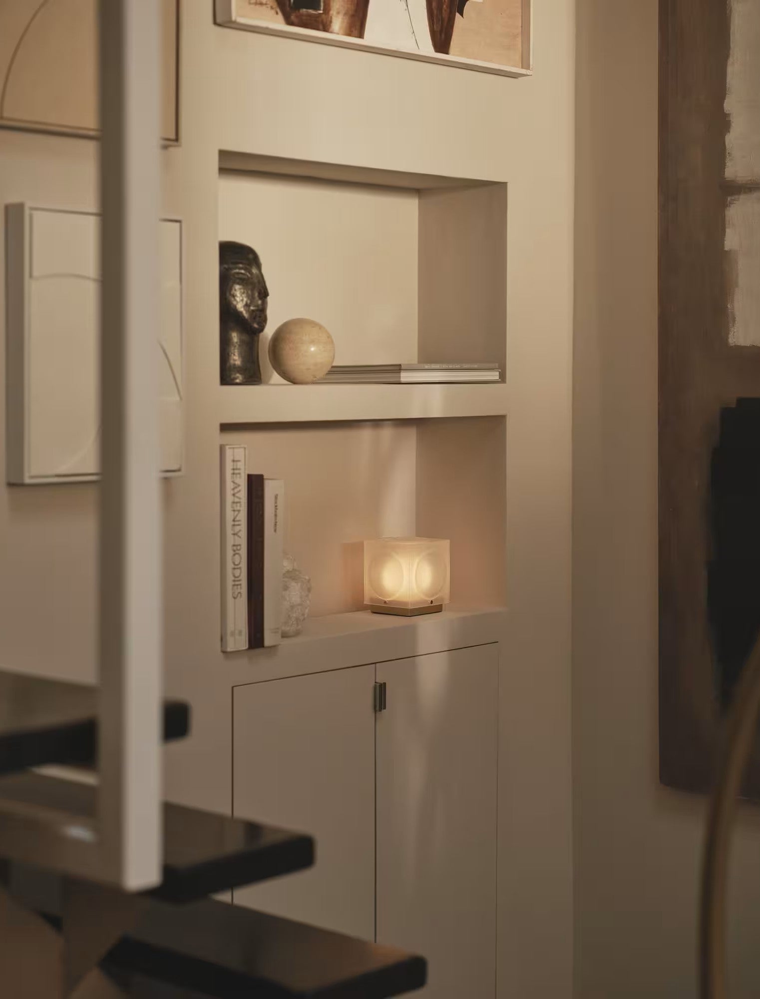 Portable lamp CHANT with a matte shade and a brown base.