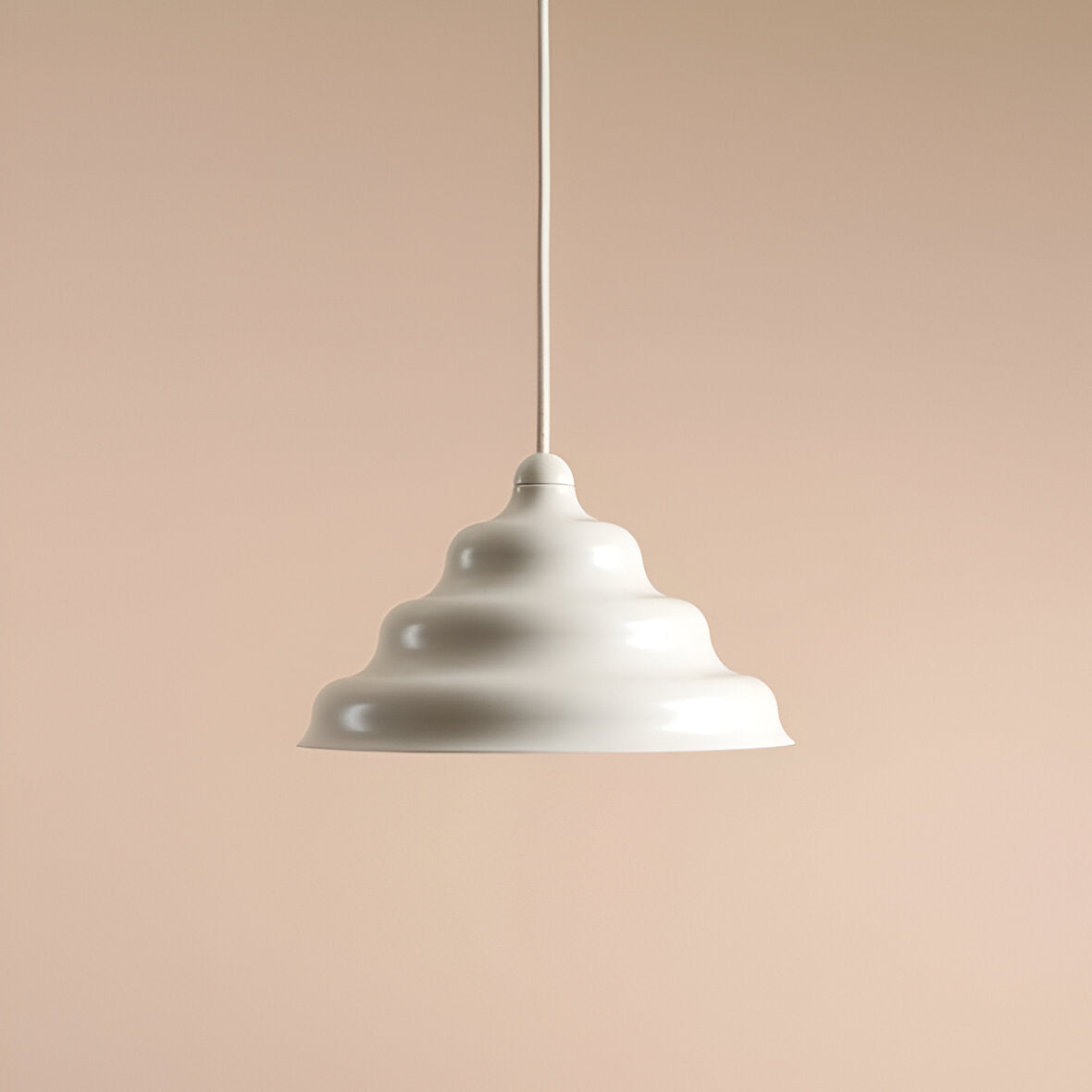Hanging lamp cream wave